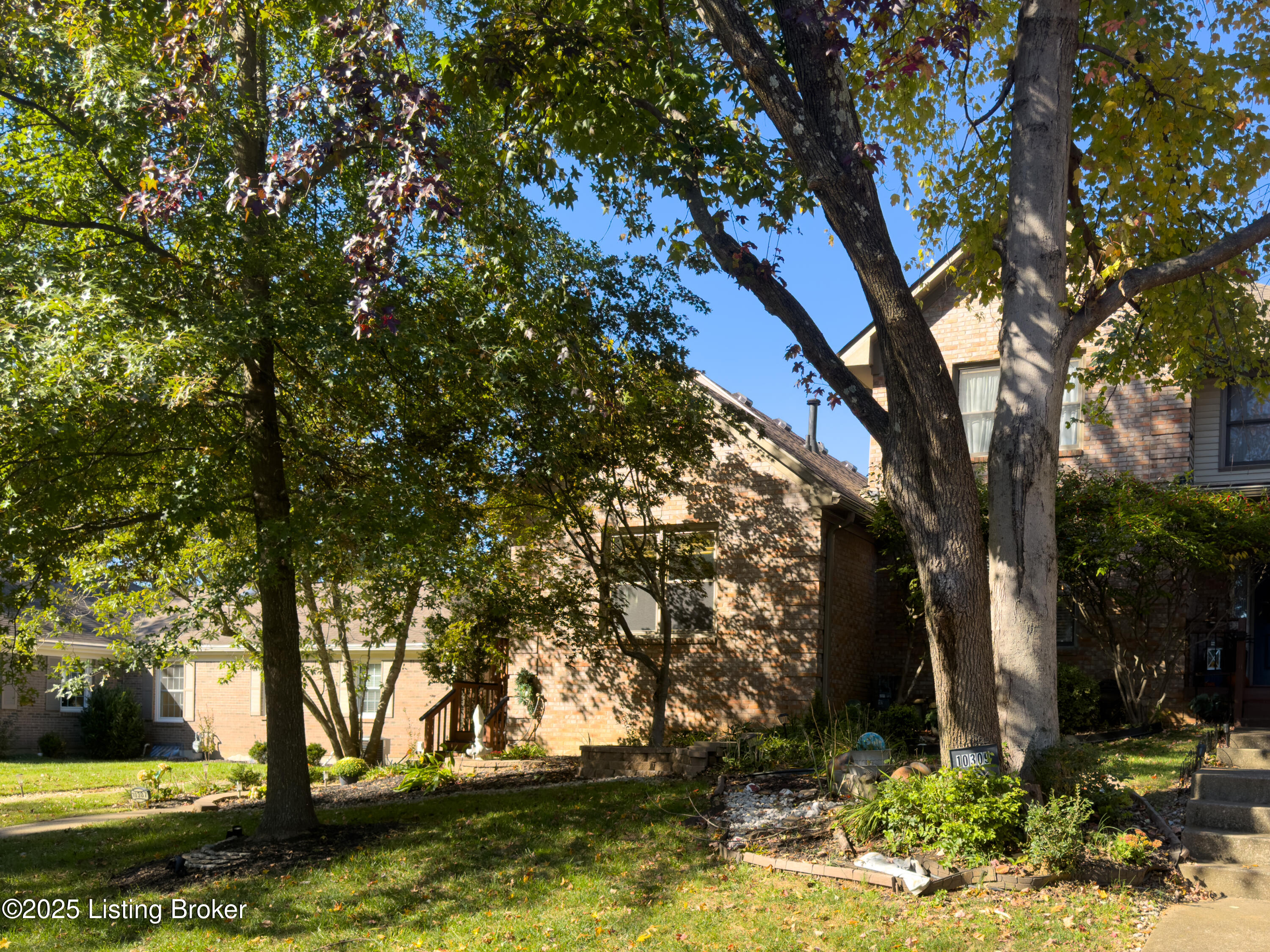 10307 Amberwell Park Rd