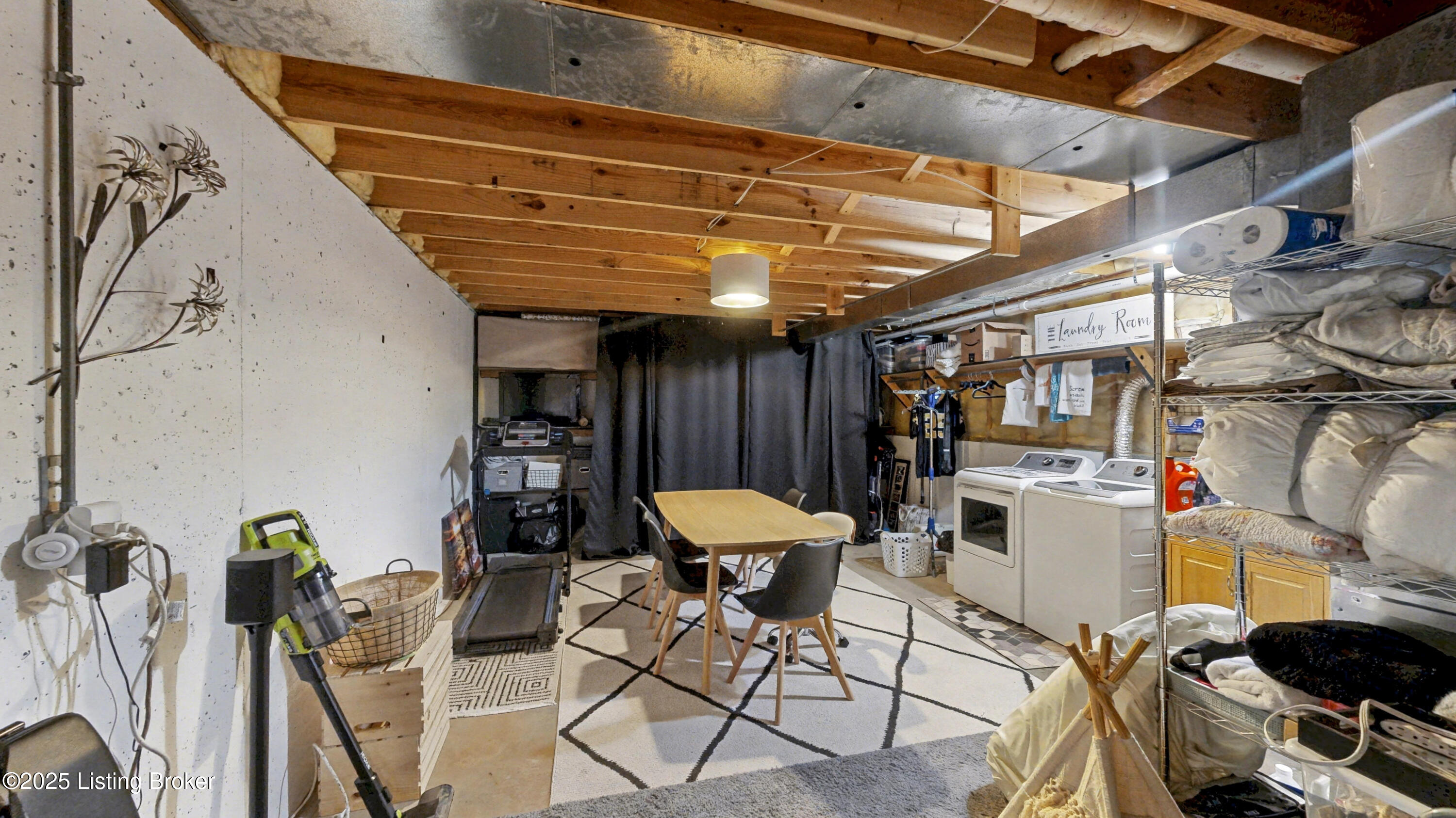 10307 Amberwell Park Rd