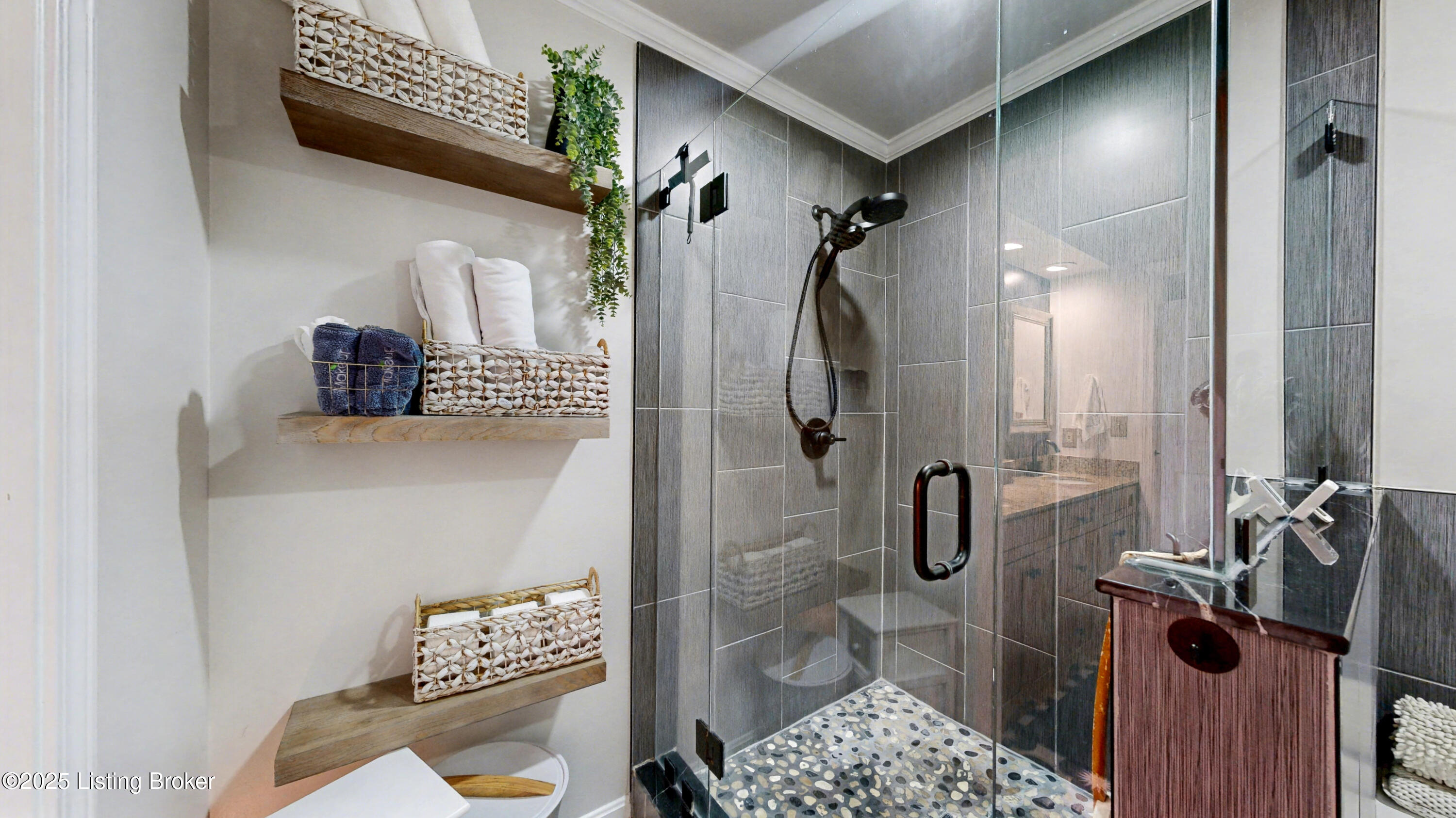 10307 Amberwell Park Rd