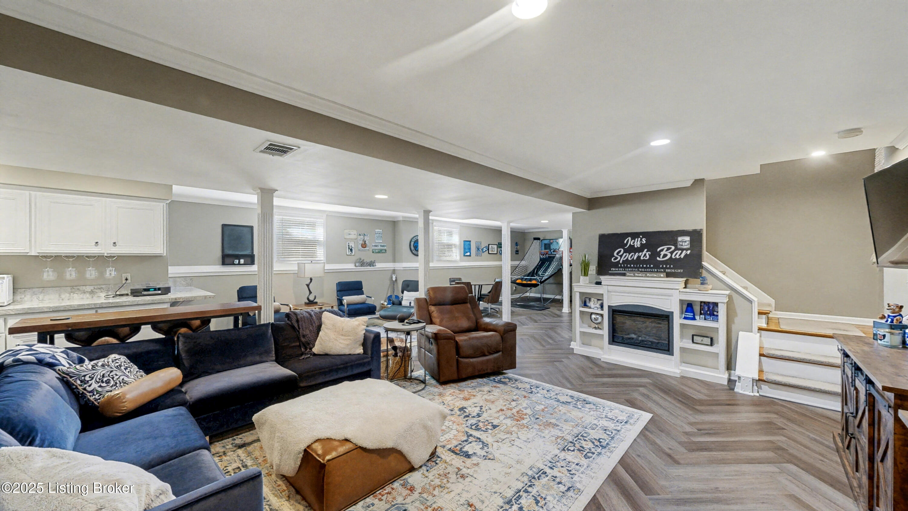 10307 Amberwell Park Rd