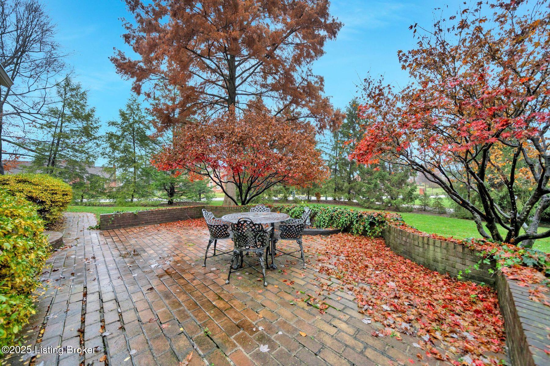 1101 Oxmoor Woods Pkwy