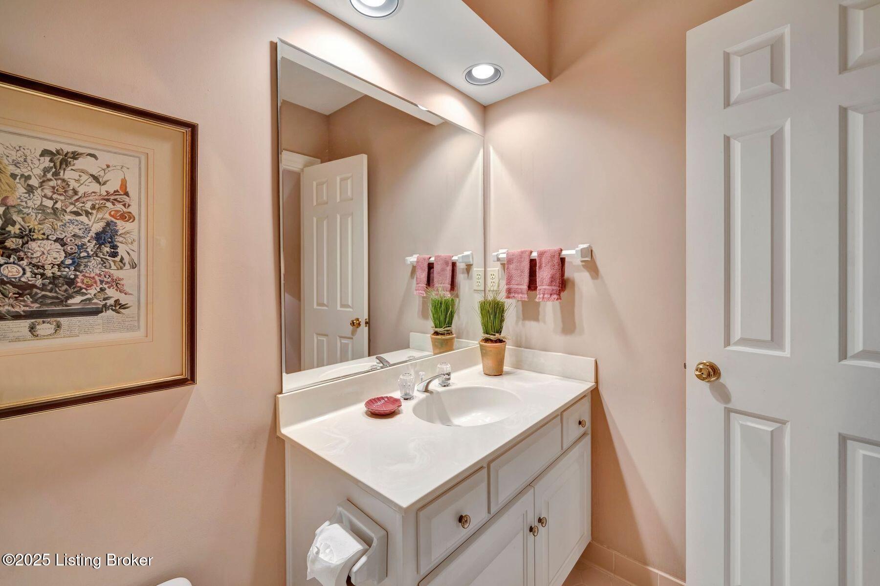 1101 Oxmoor Woods Pkwy