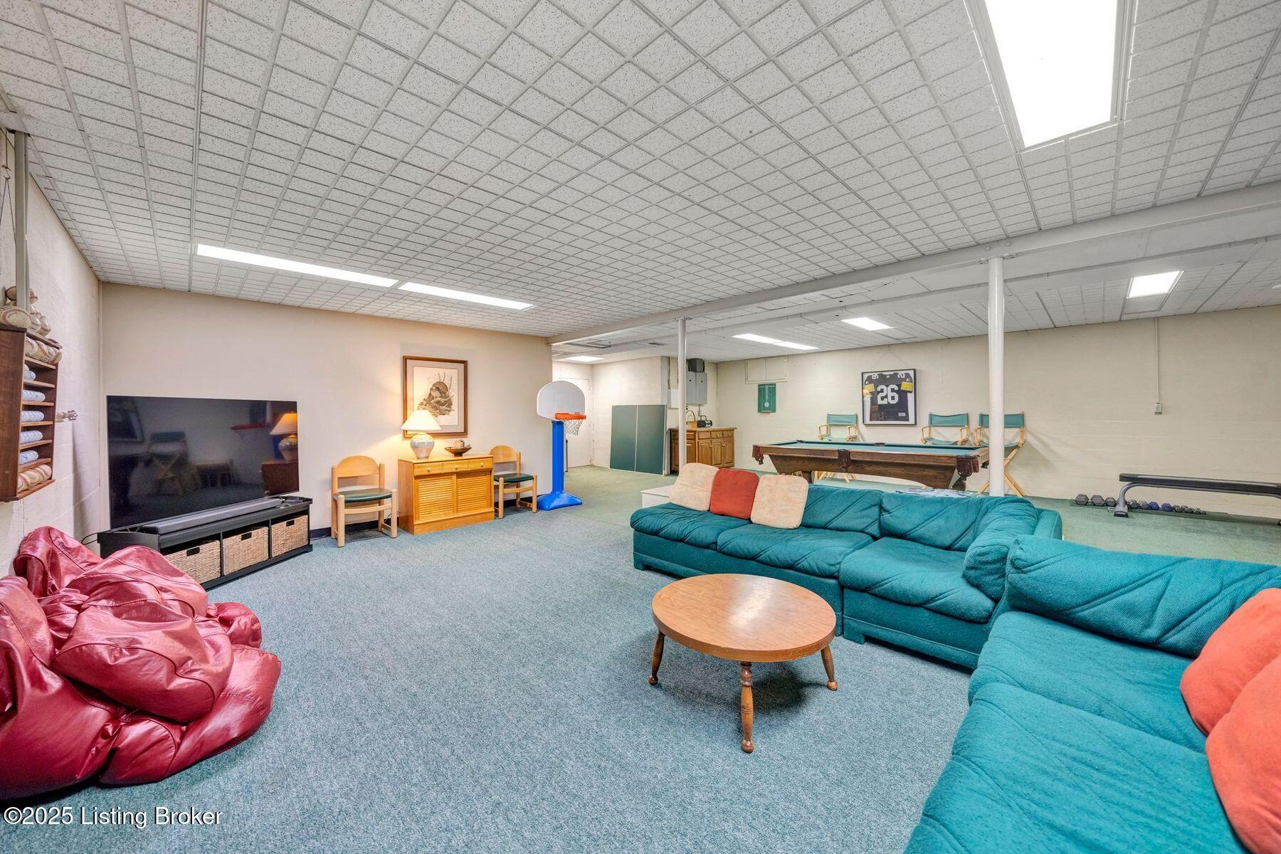 1101 Oxmoor Woods Pkwy