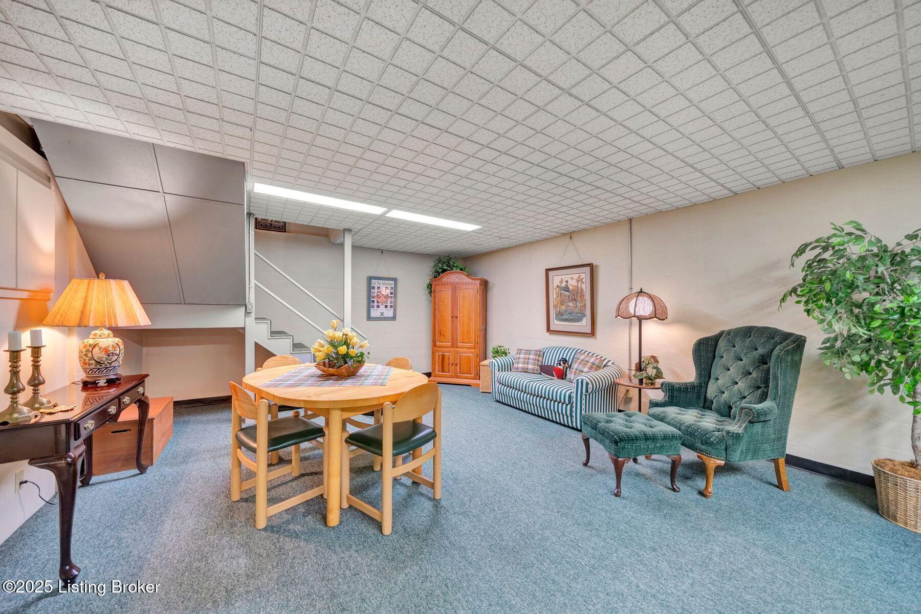 1101 Oxmoor Woods Pkwy