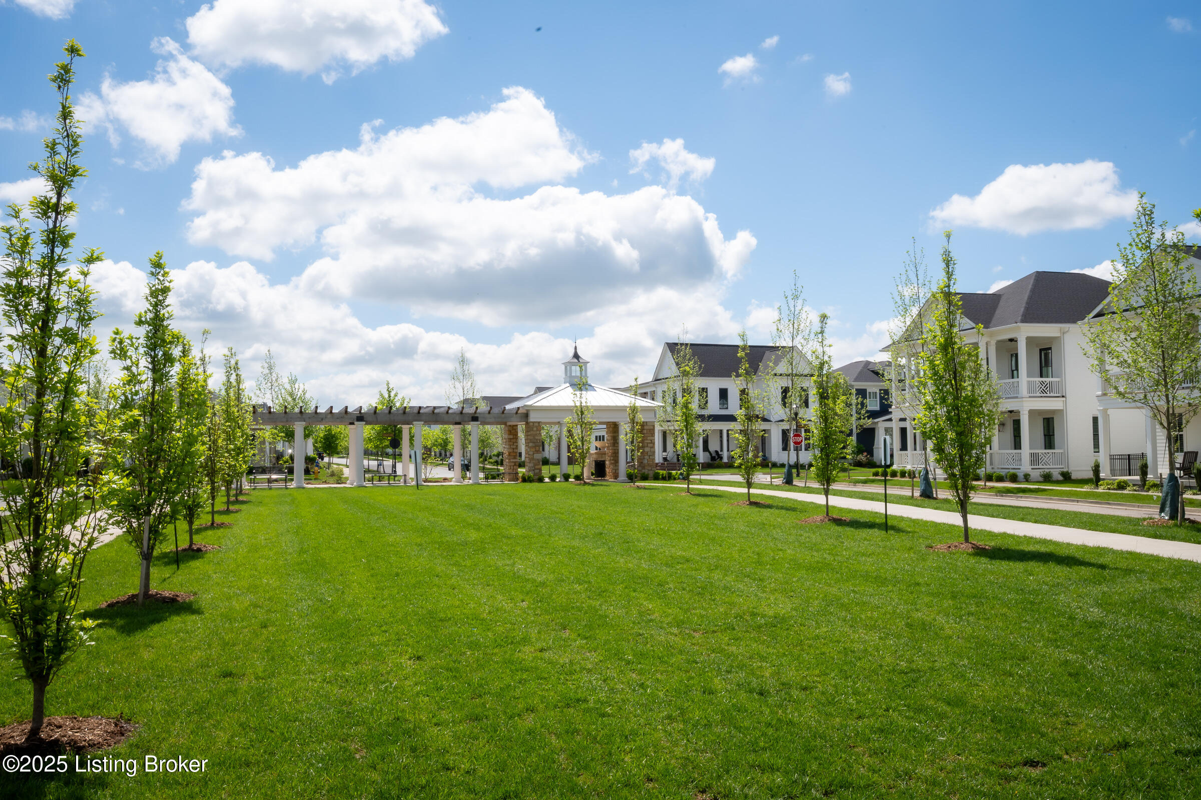 11403 River Beauty Loop