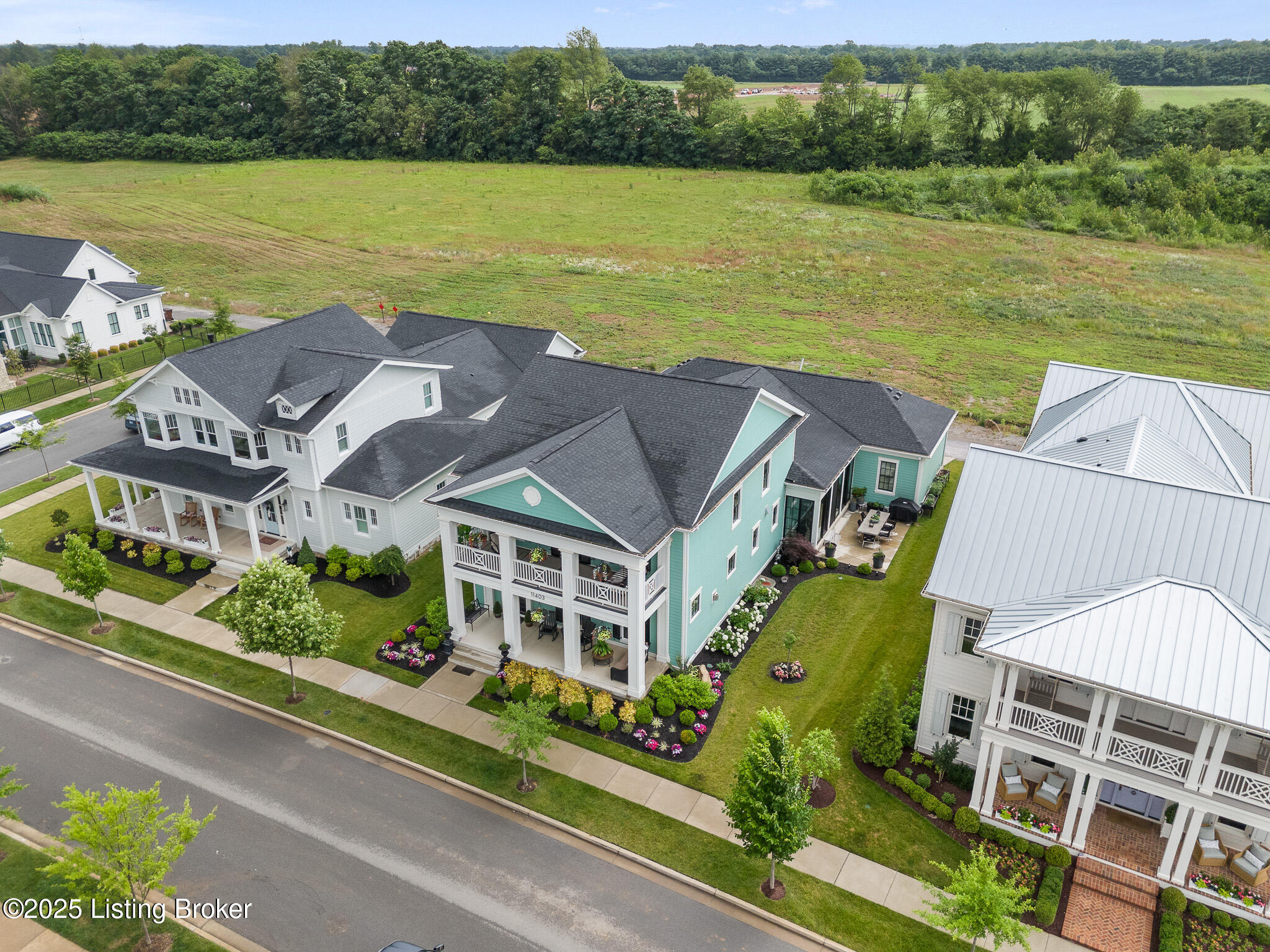 11403 River Beauty Loop