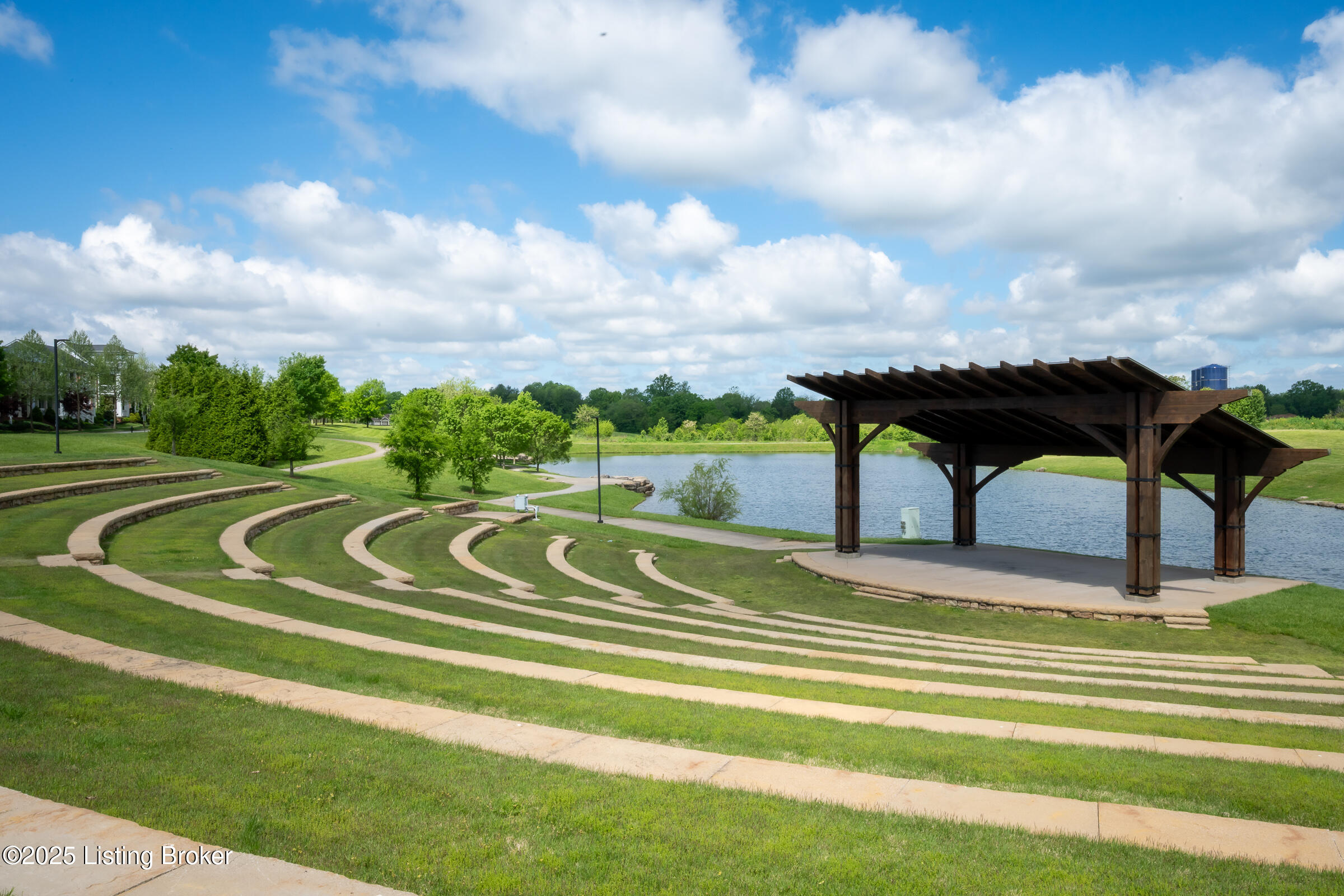 11403 River Beauty Loop