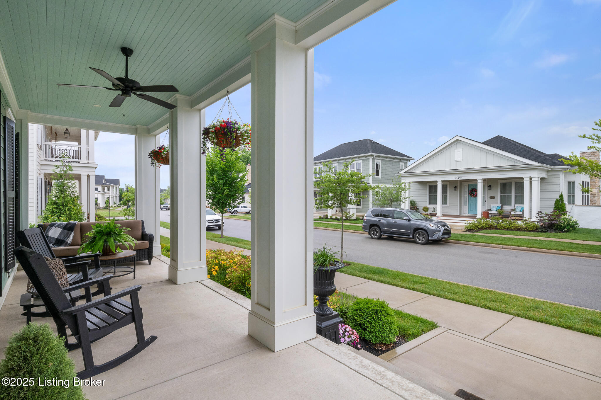 11403 River Beauty Loop