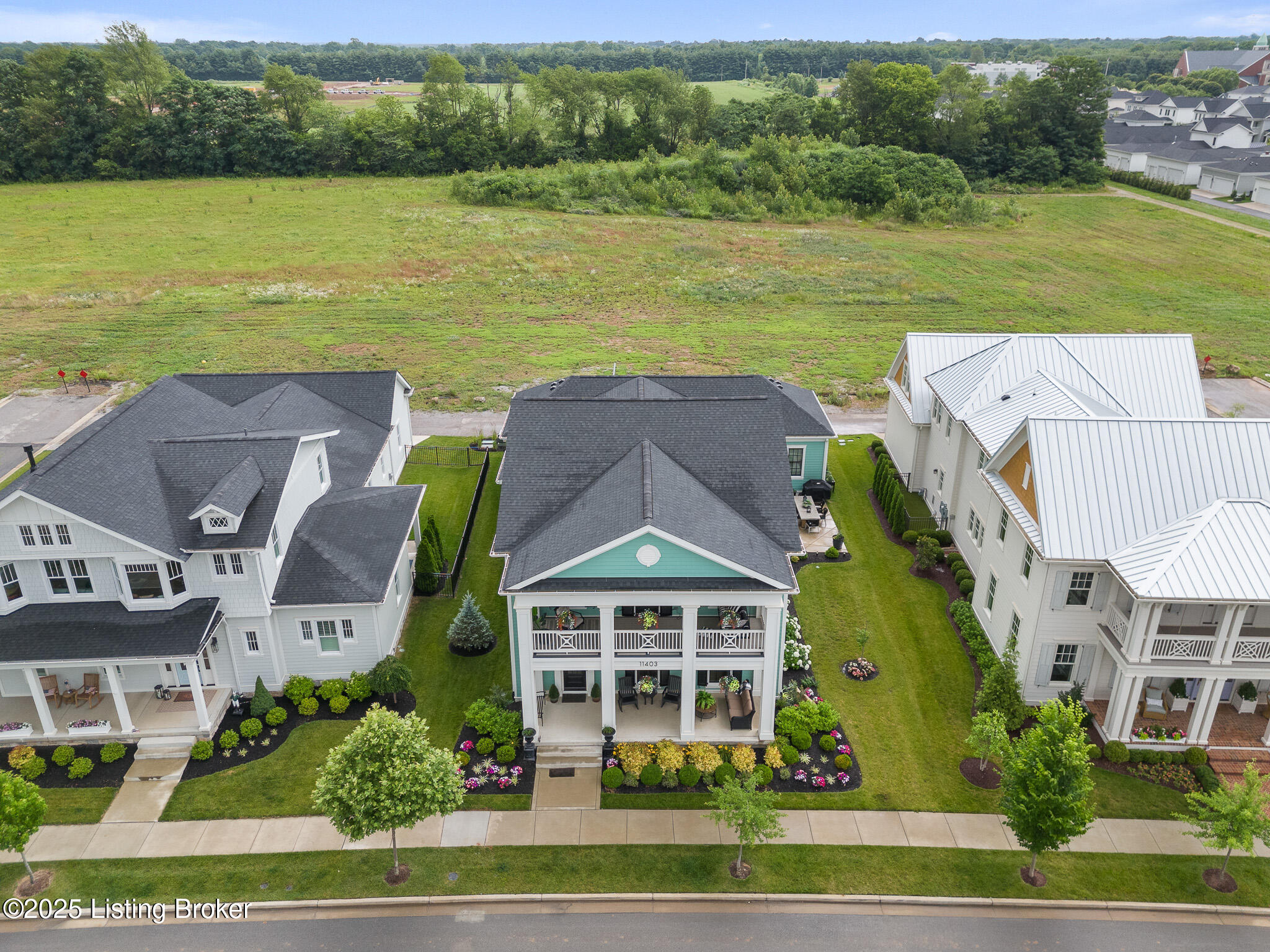 11403 River Beauty Loop