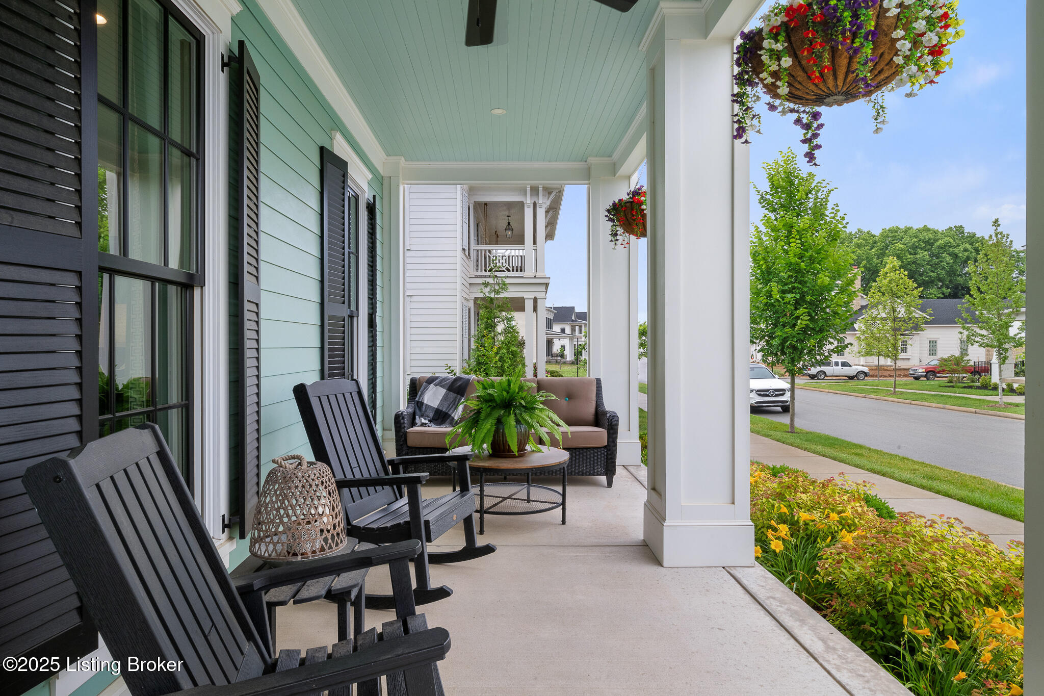 11403 River Beauty Loop