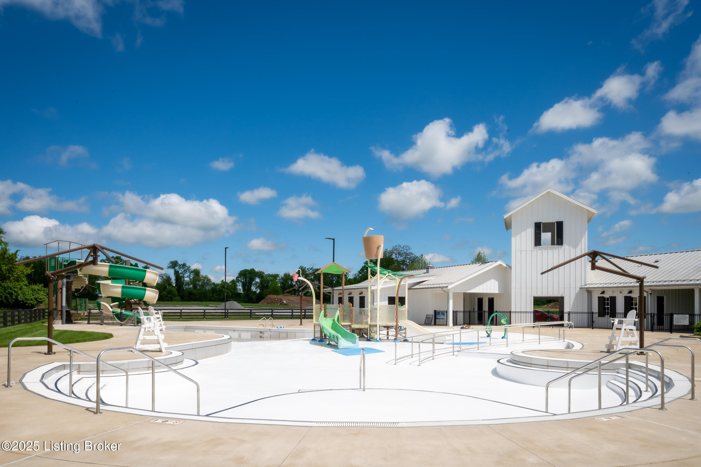 11403 River Beauty Loop