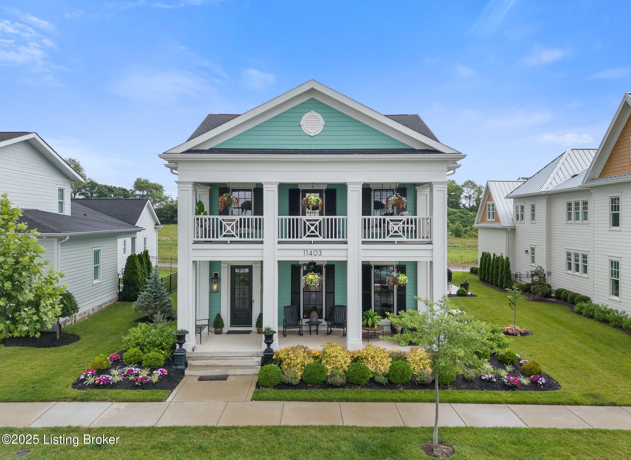 11403 River Beauty Loop