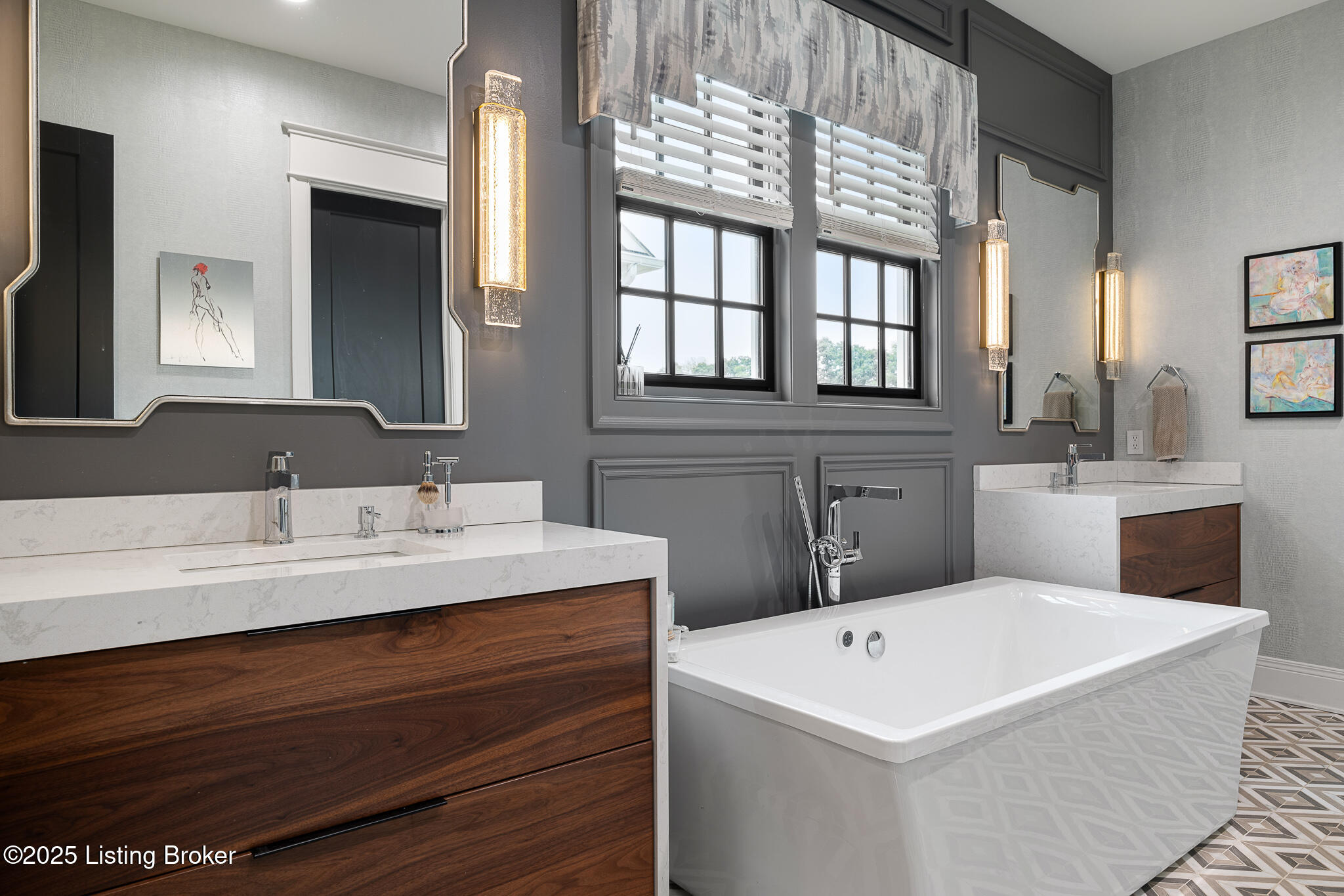 11403 River Beauty Loop