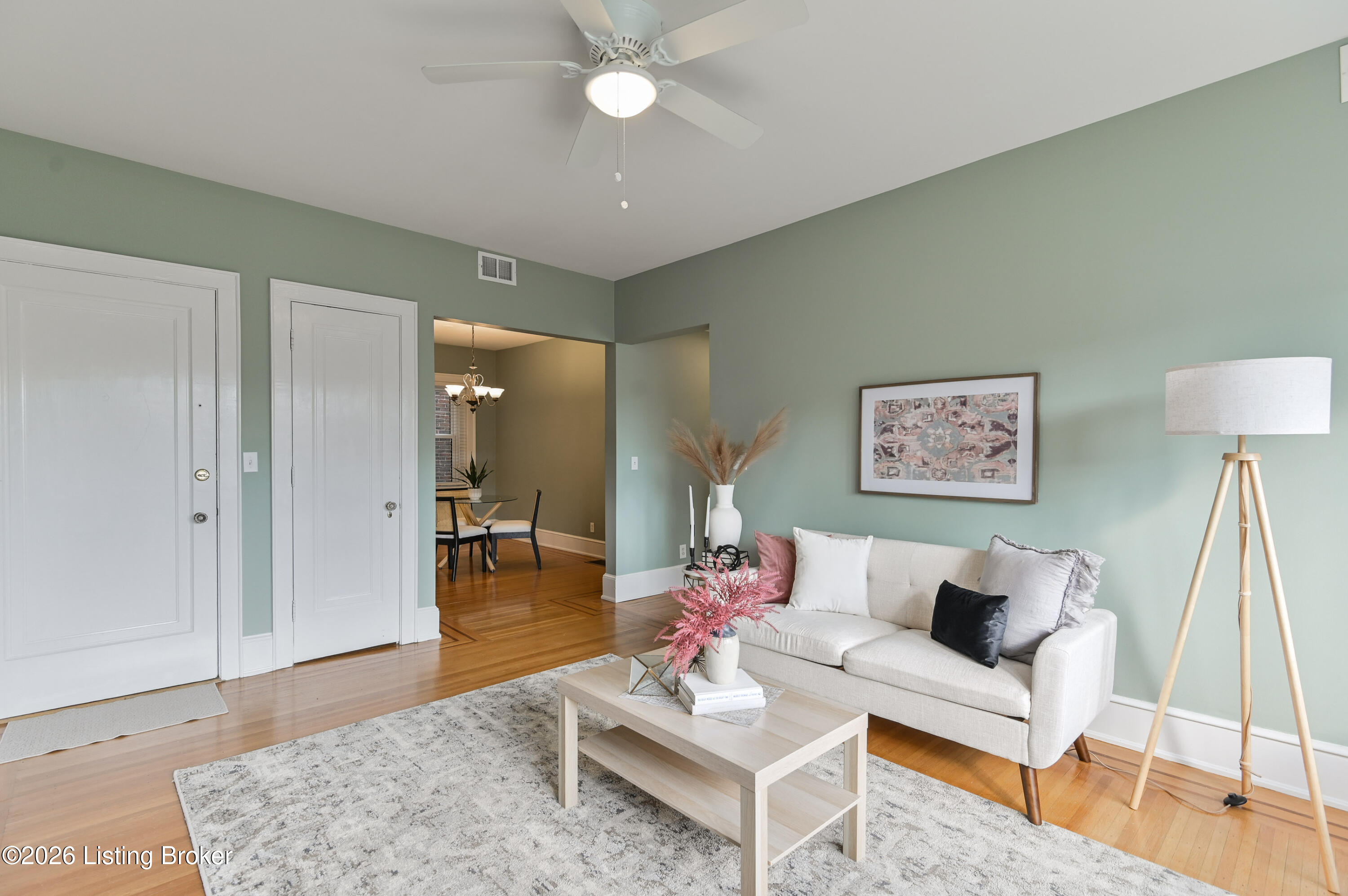 2043 Douglass Blvd 8