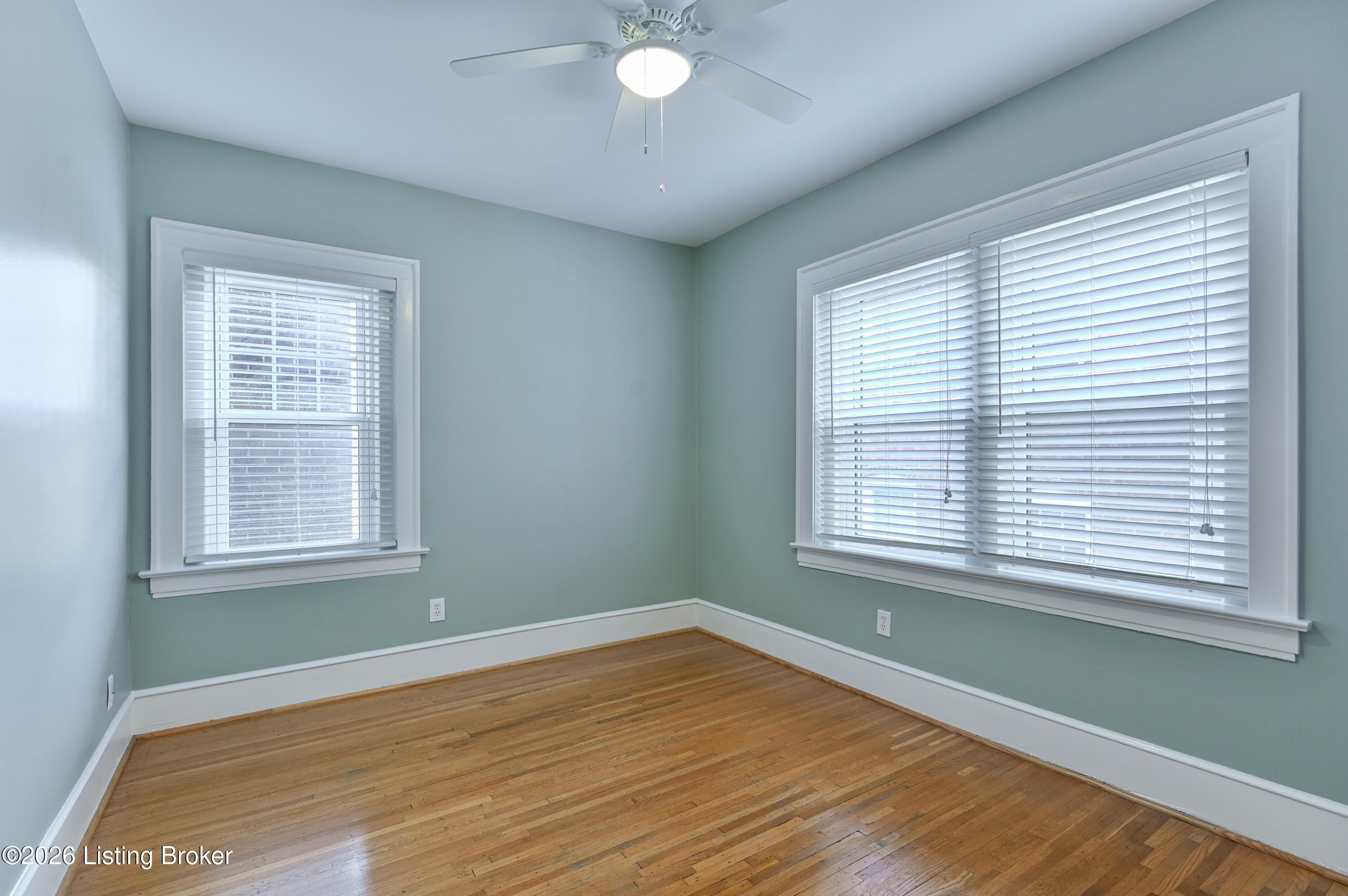 2043 Douglass Blvd 8