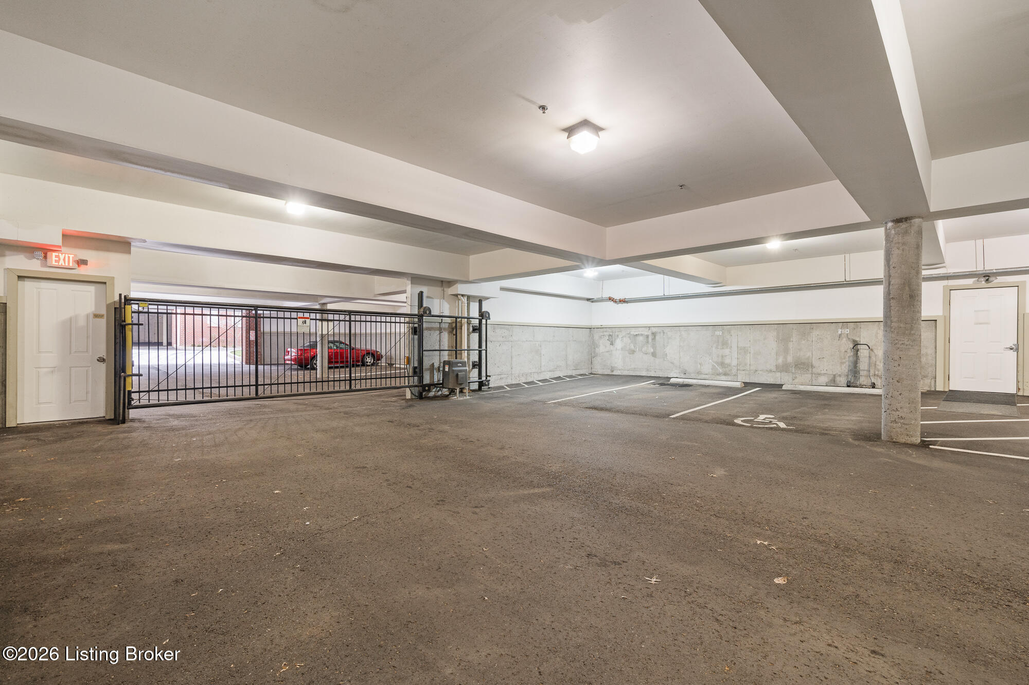 2000 Lancashire Ave UNIT 201