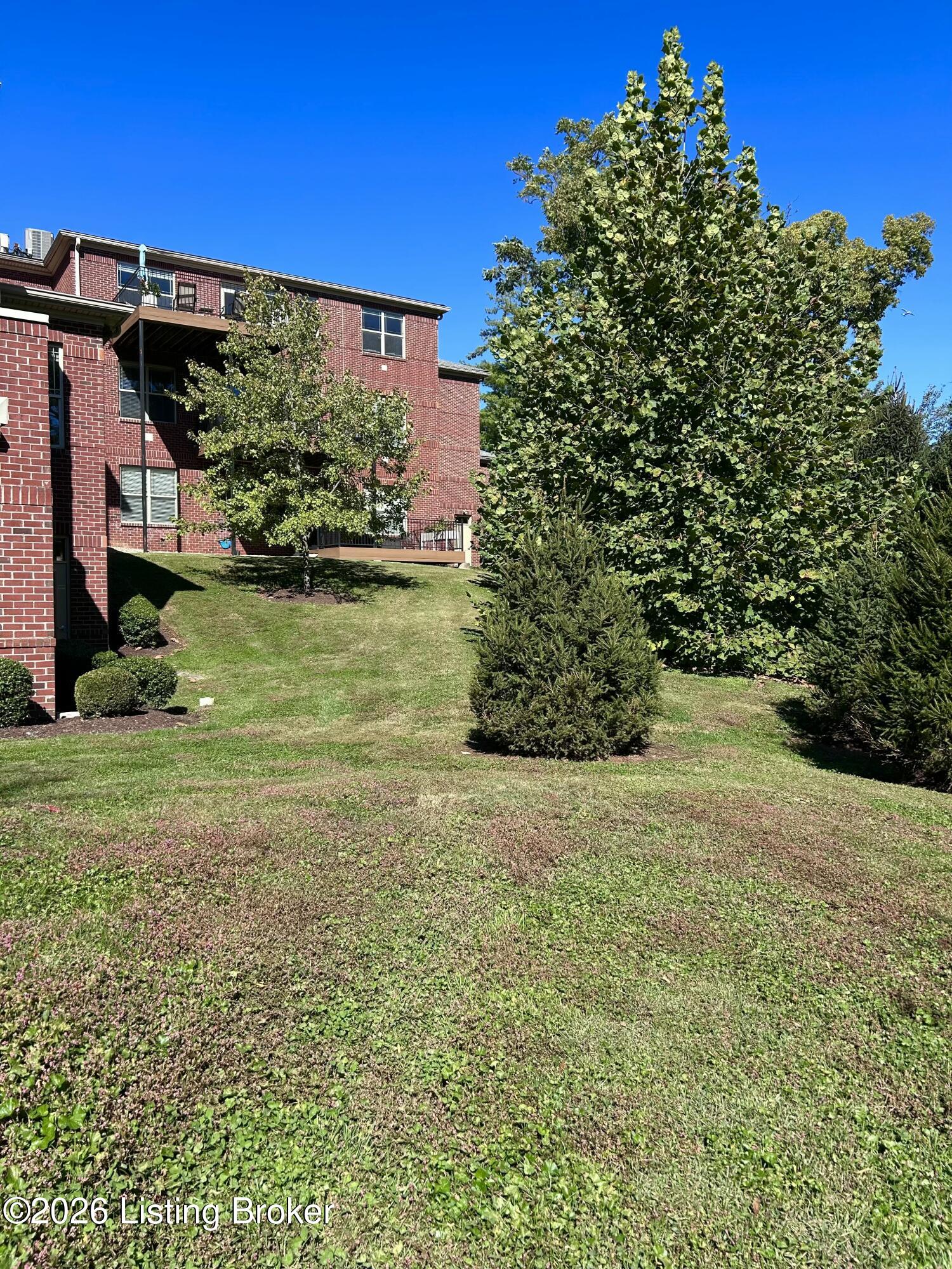 2000 Lancashire Ave UNIT 201