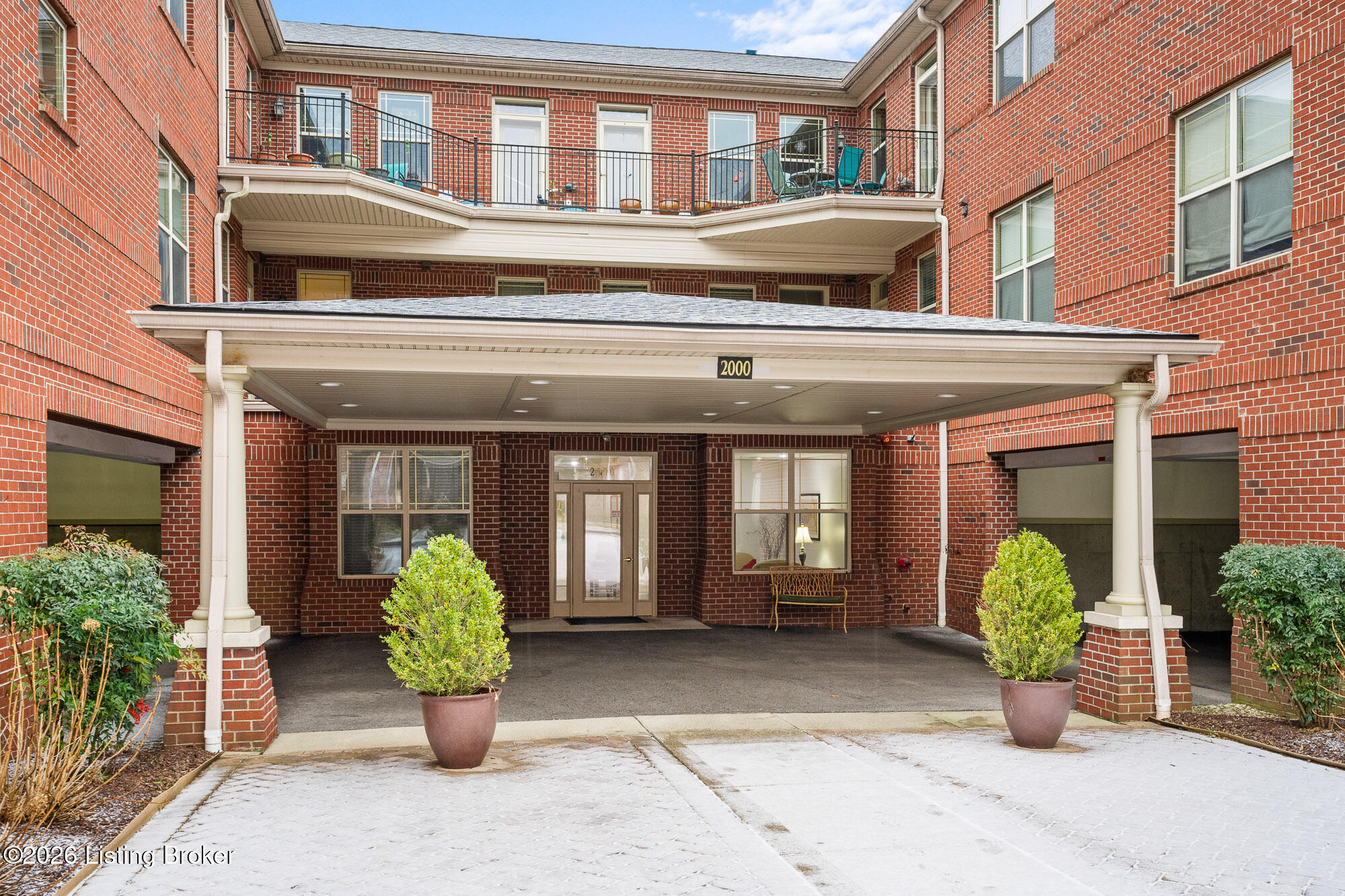 2000 Lancashire Ave UNIT 201