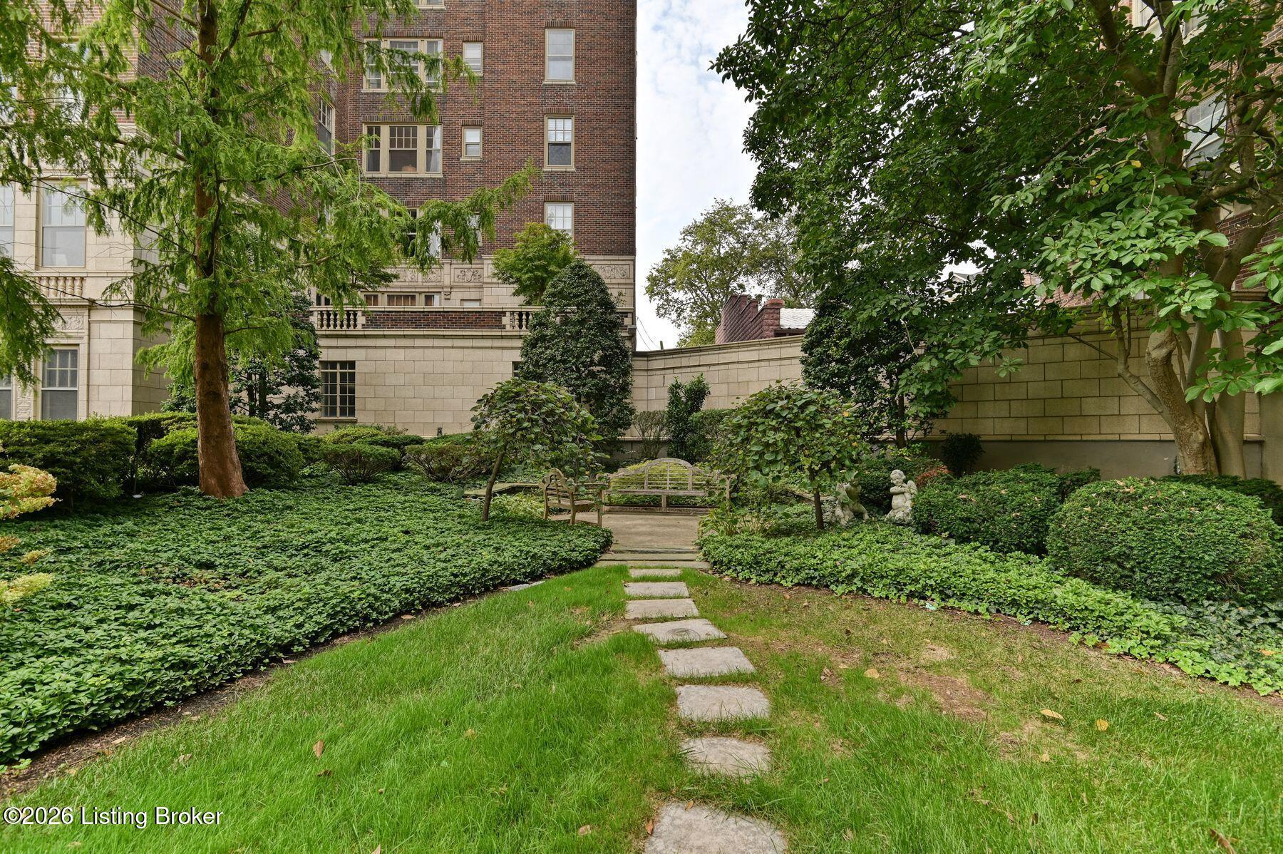 1416 Willow Ave APT 3B