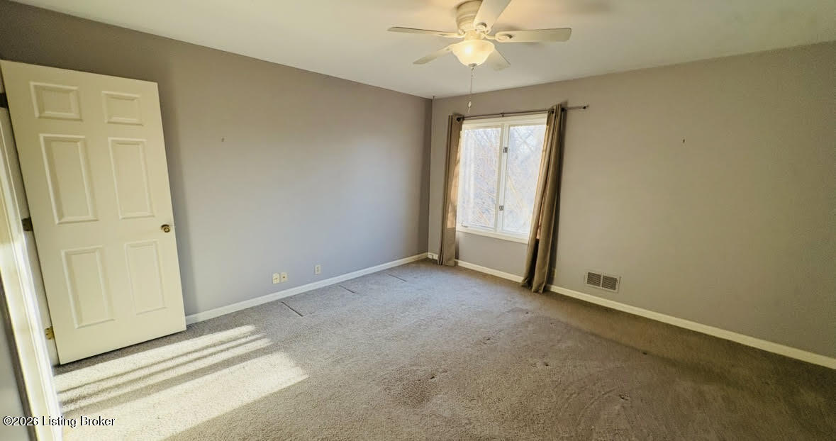 188 Saint Matthews Ave 3