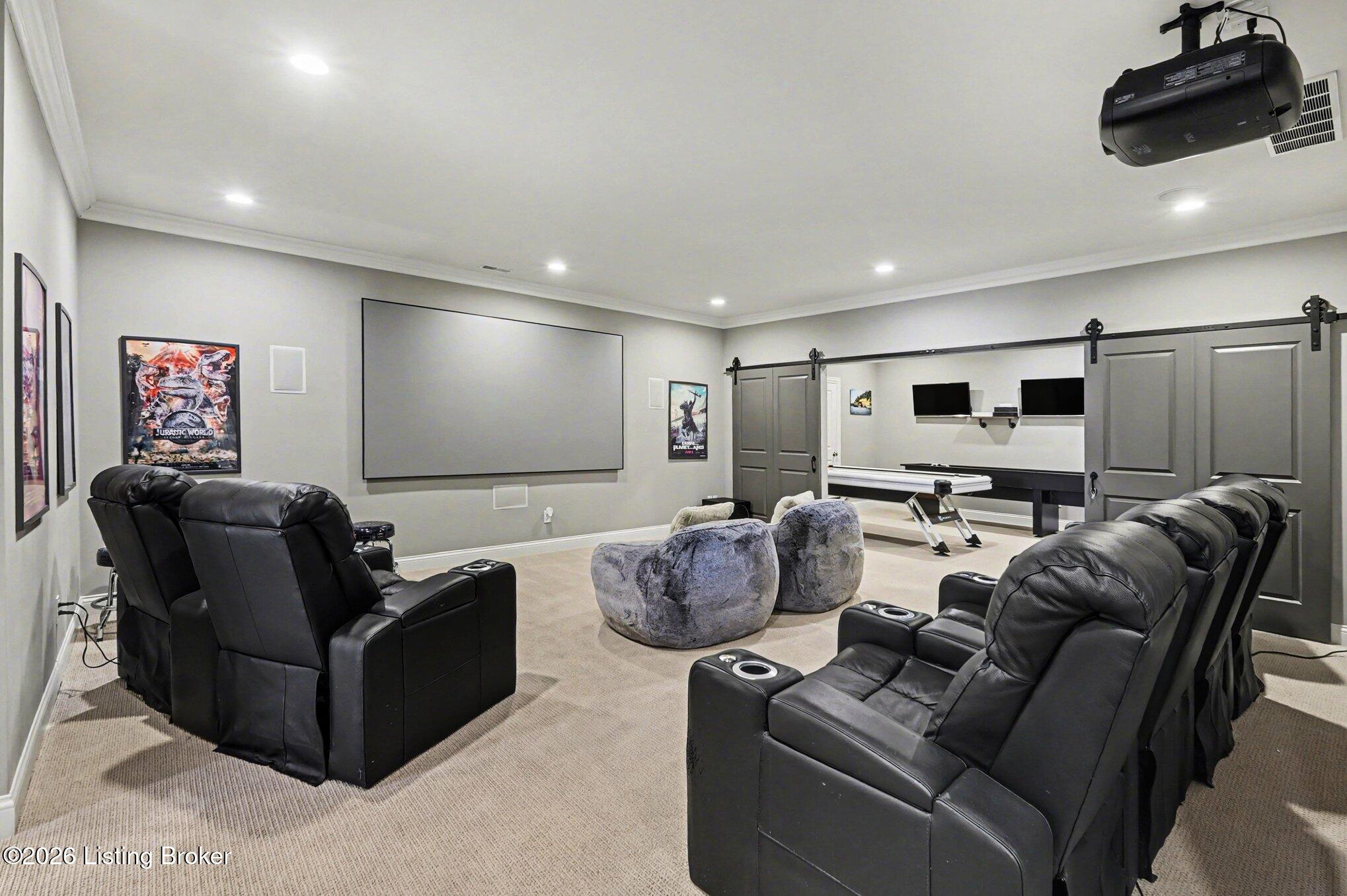 12421 Poplar Woods Dr