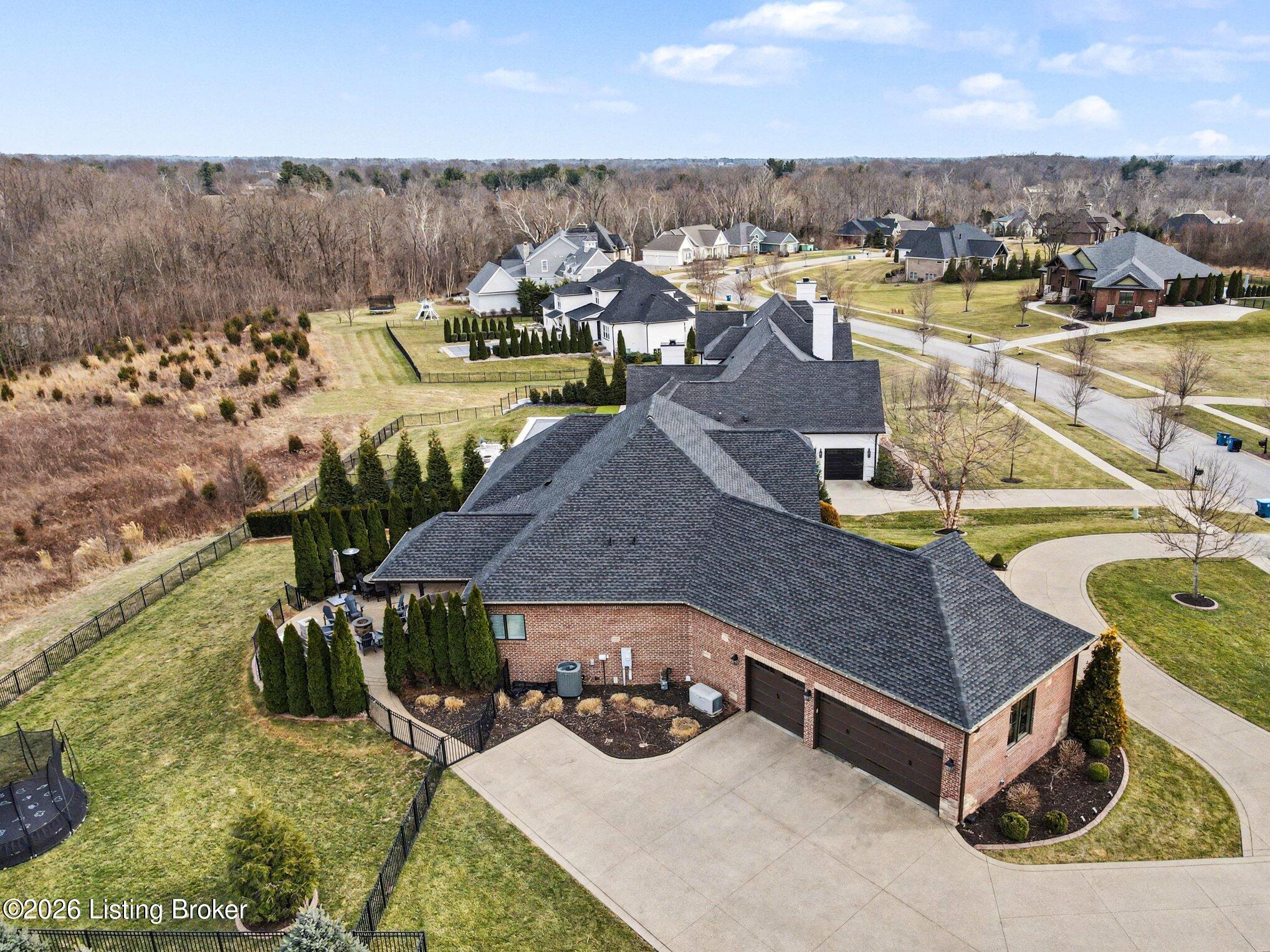 12421 Poplar Woods Dr