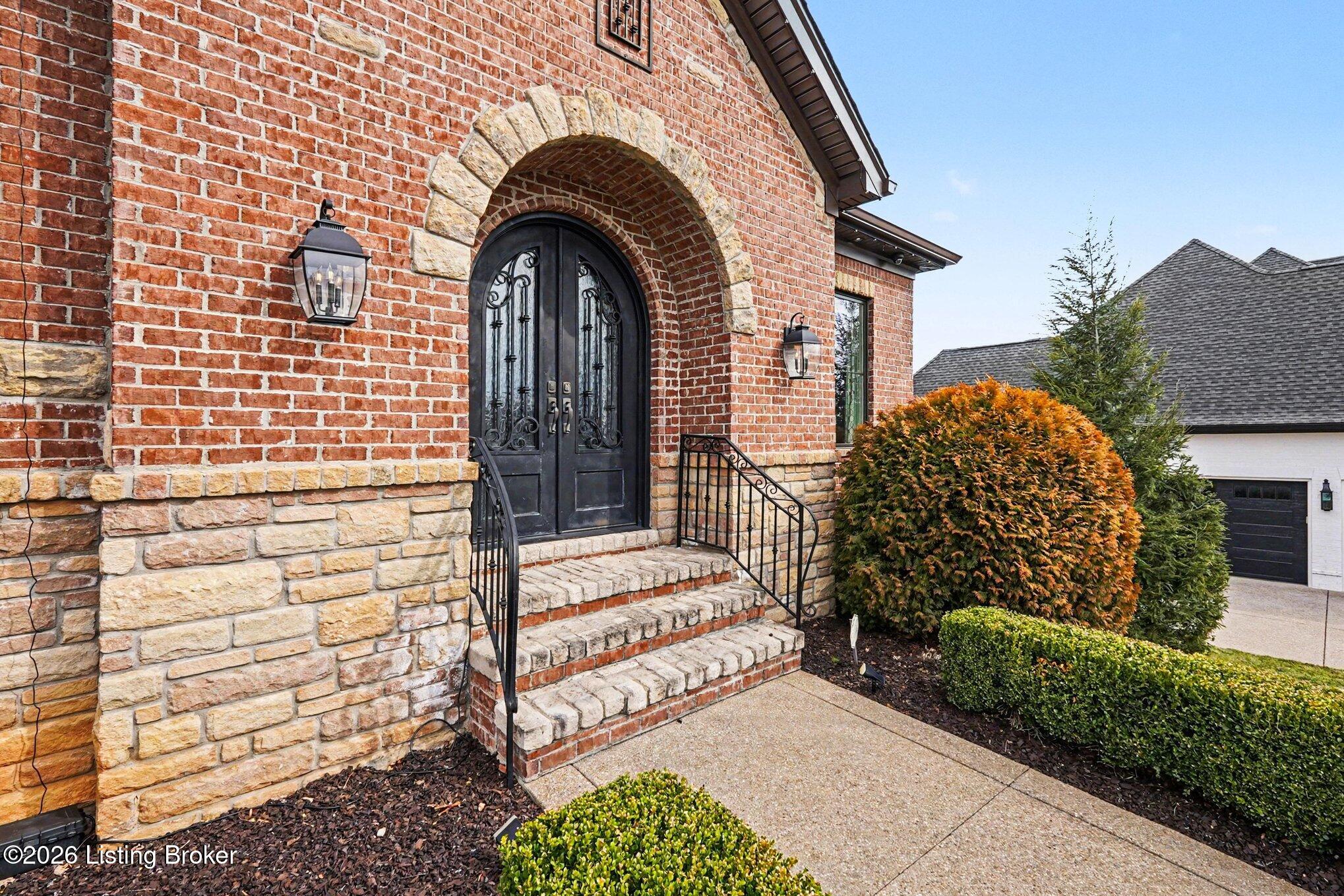 12421 Poplar Woods Dr