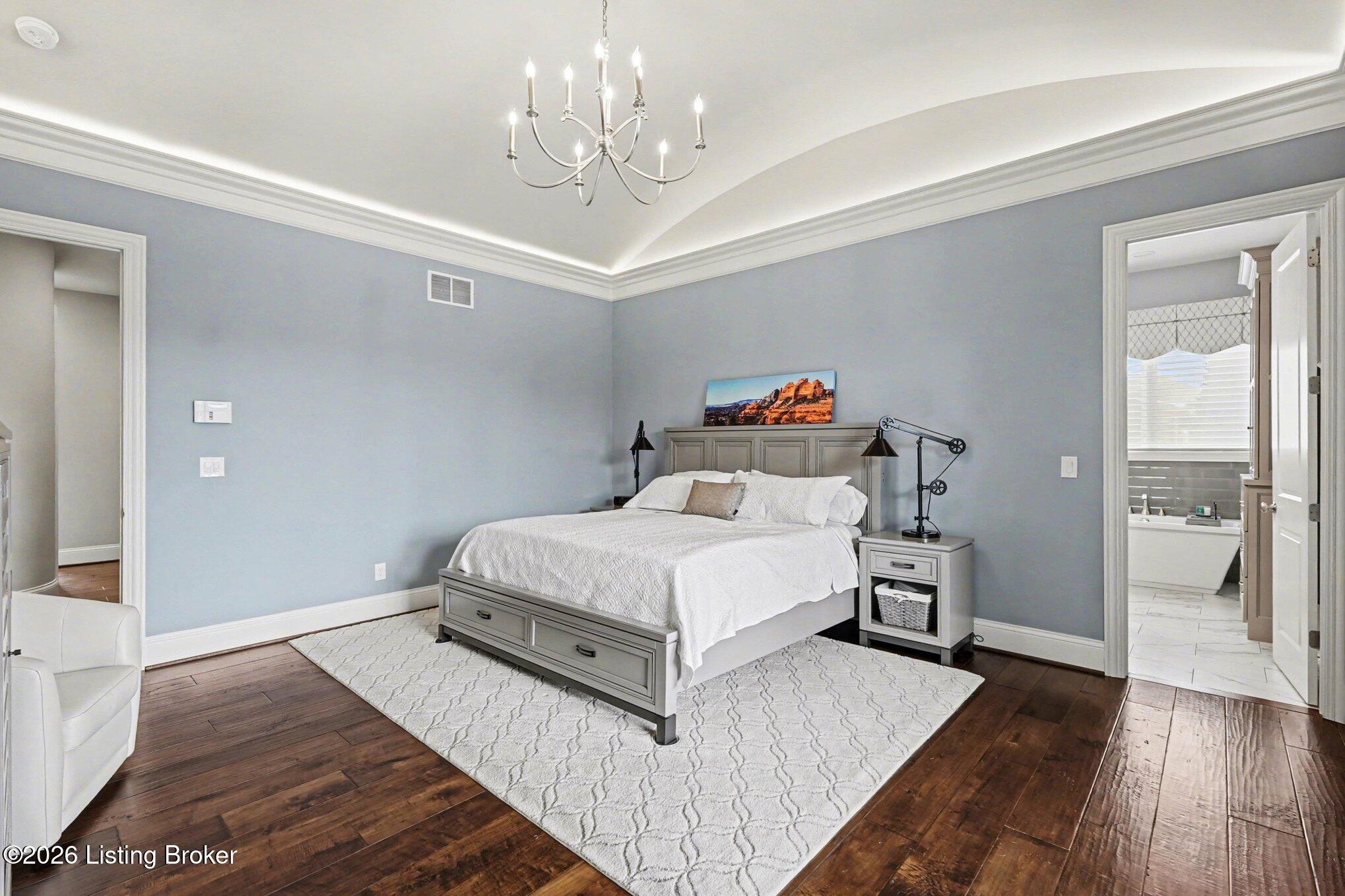 12421 Poplar Woods Dr