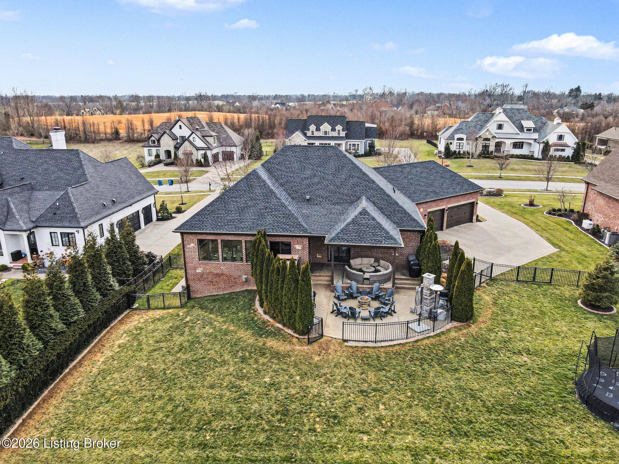 12421 Poplar Woods Dr