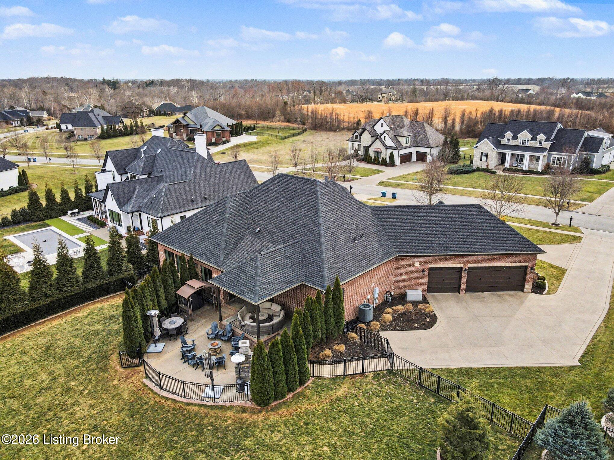 12421 Poplar Woods Dr