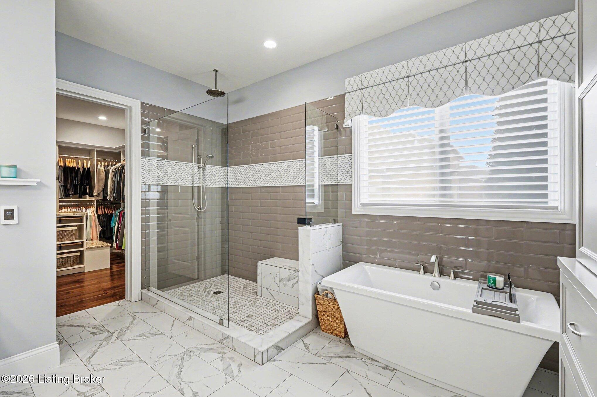 12421 Poplar Woods Dr