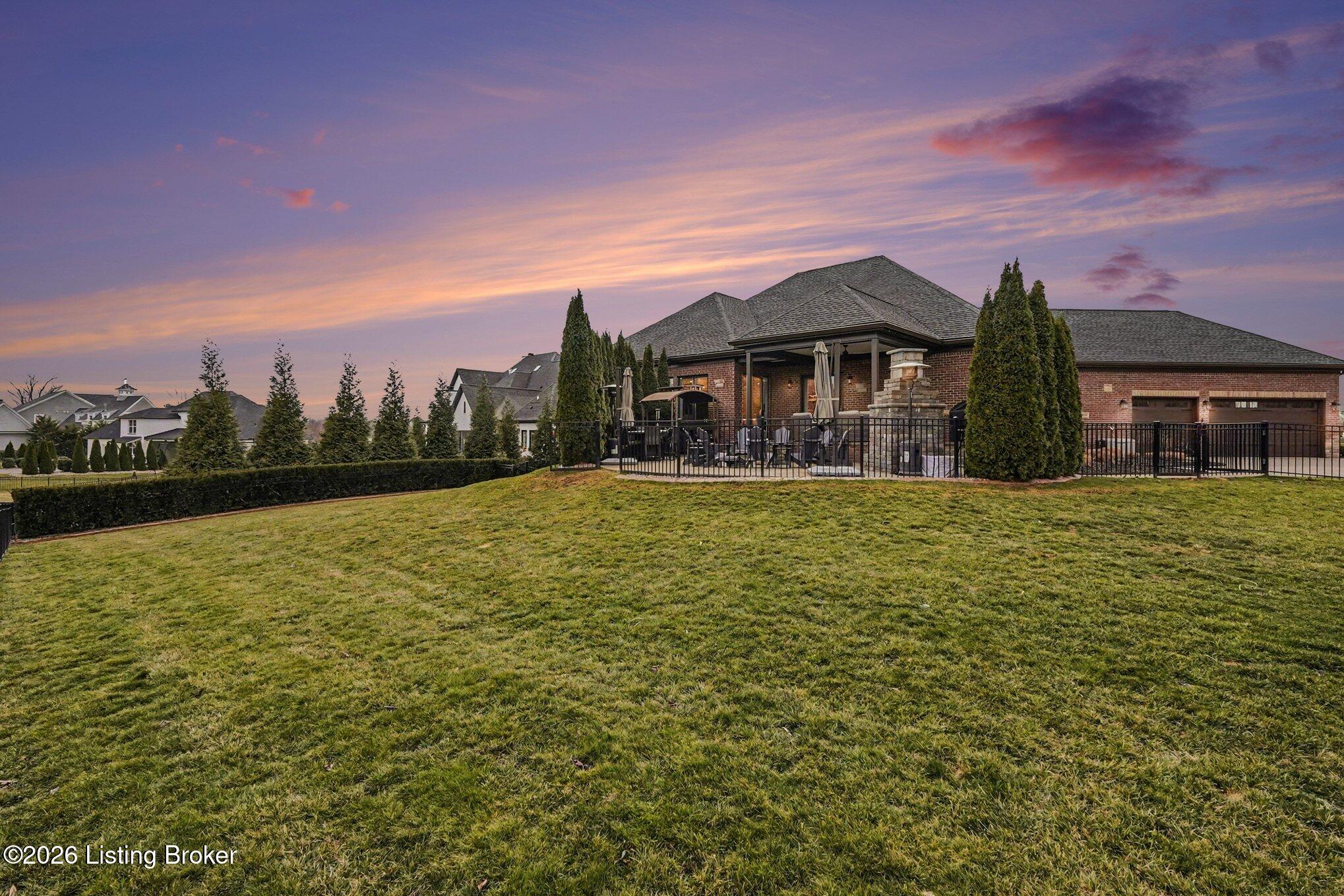 12421 Poplar Woods Dr