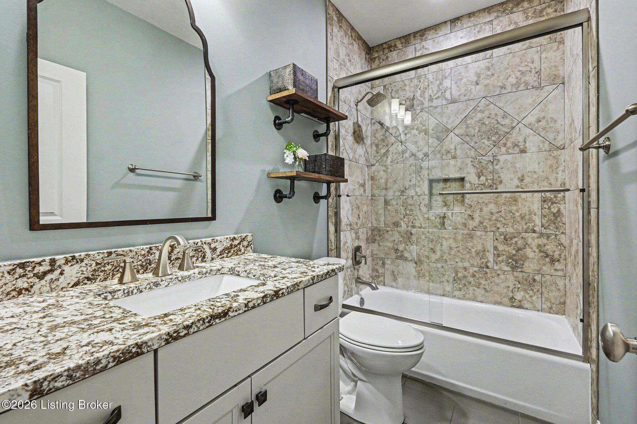 12421 Poplar Woods Dr