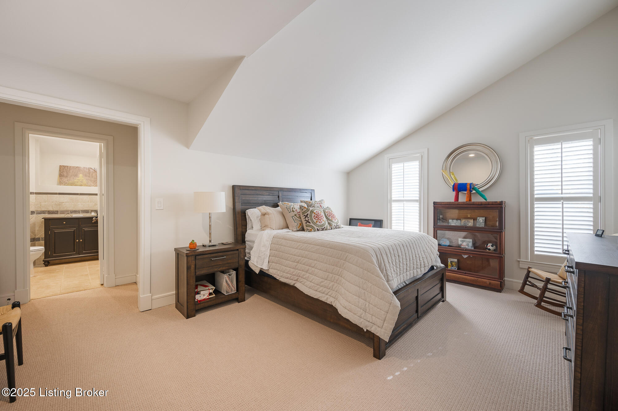 1428 Mockingbird Valley Green