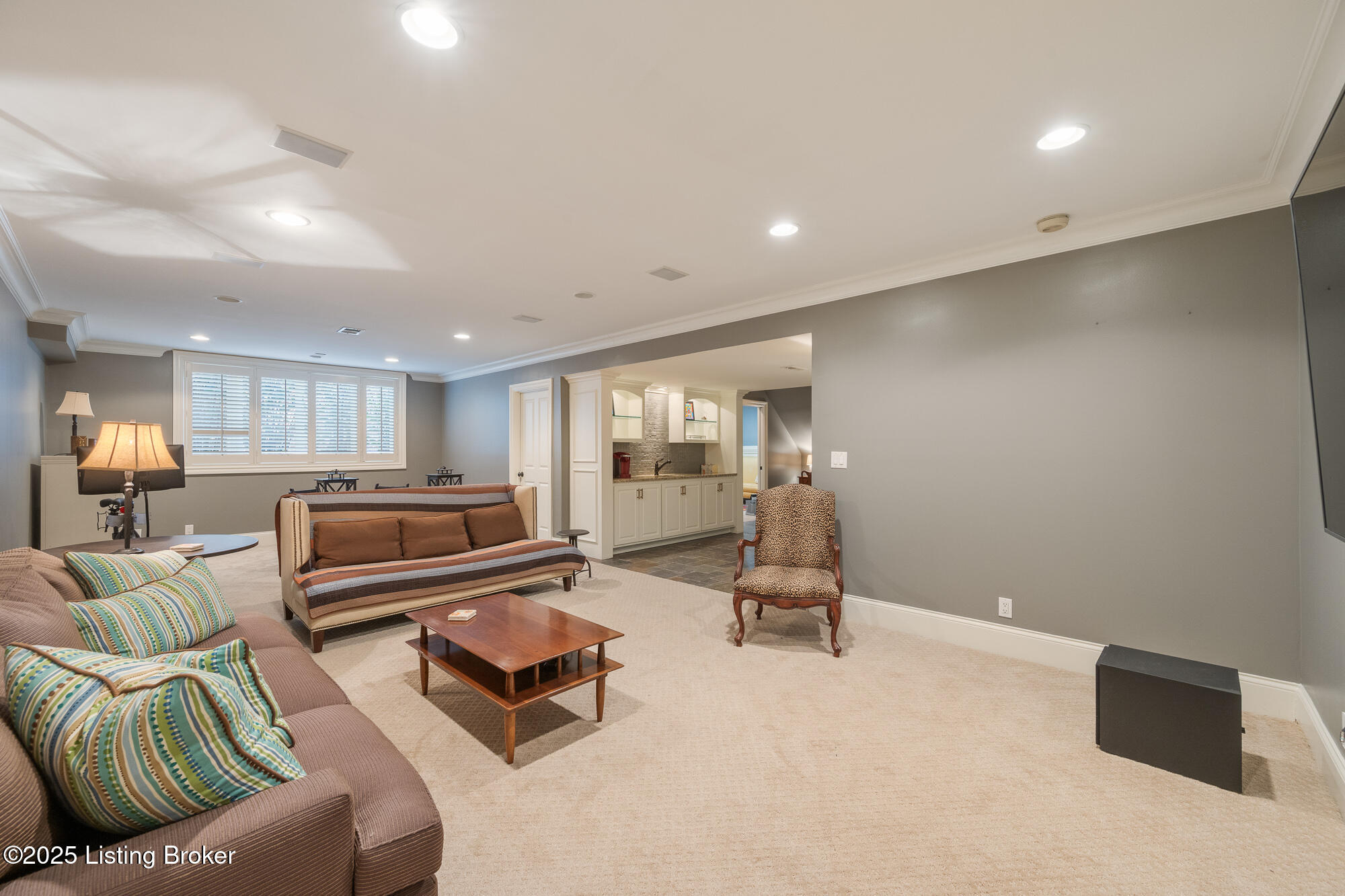 1428 Mockingbird Valley Green