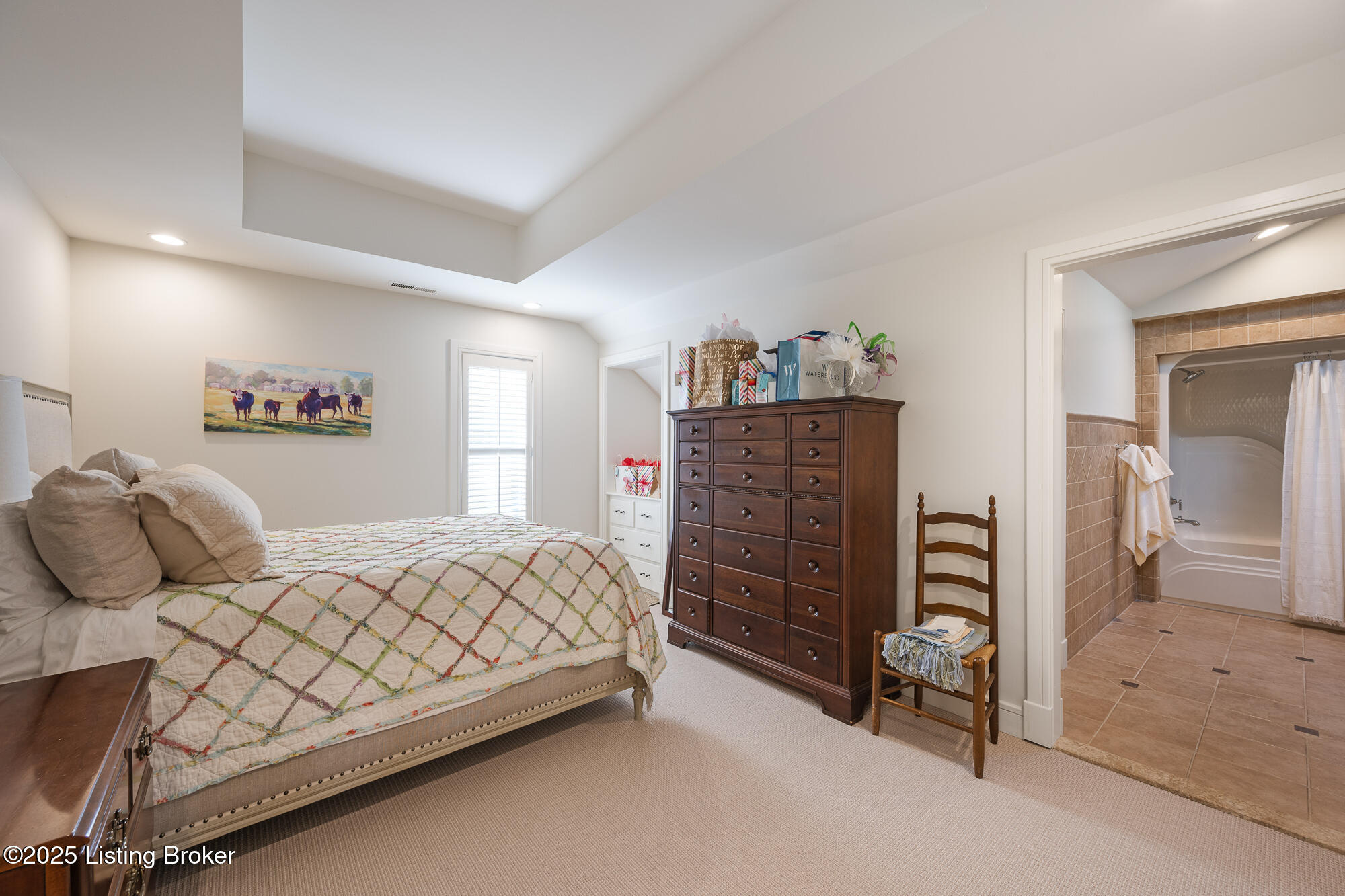 1428 Mockingbird Valley Green