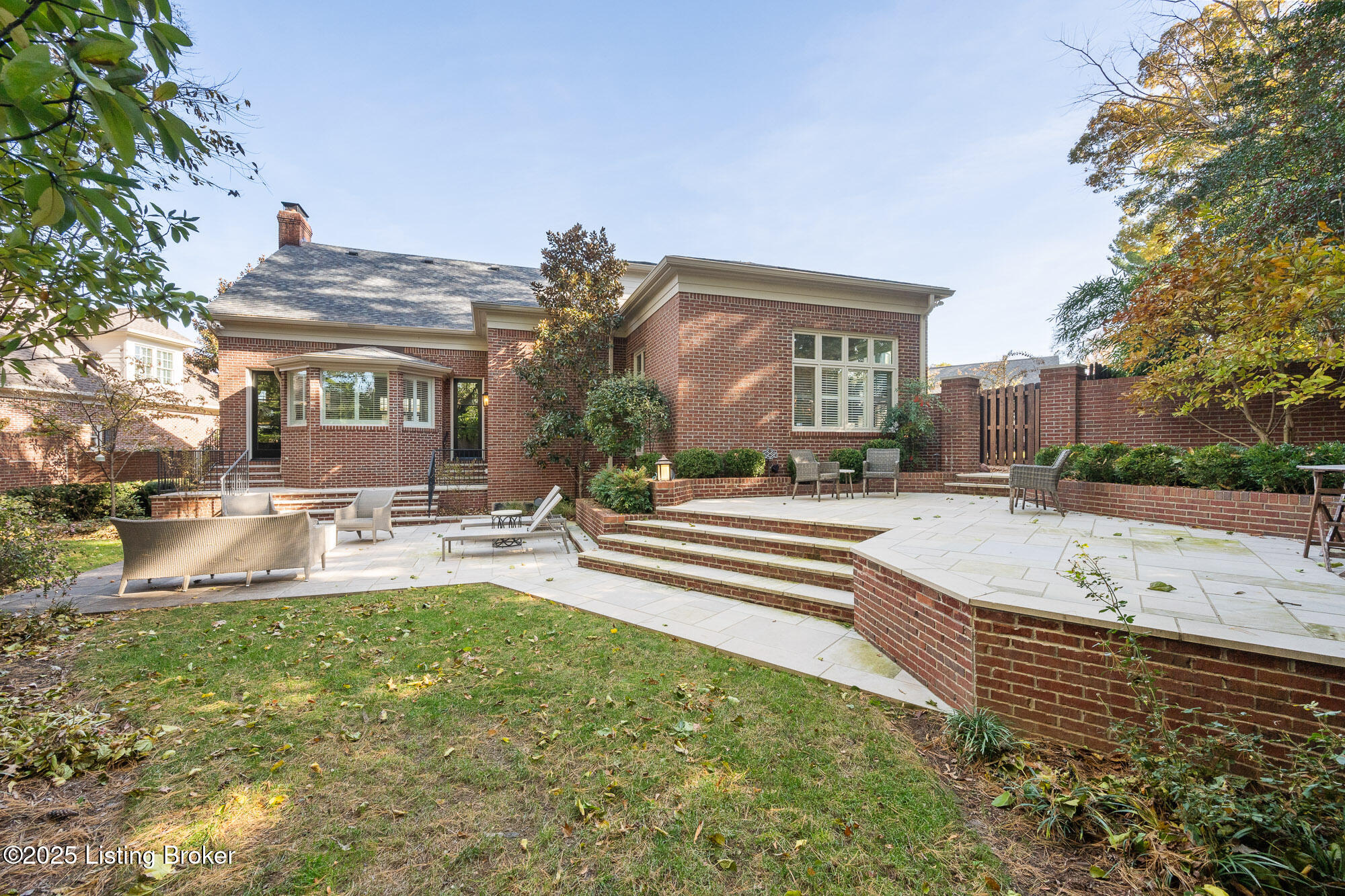 1428 Mockingbird Valley Green