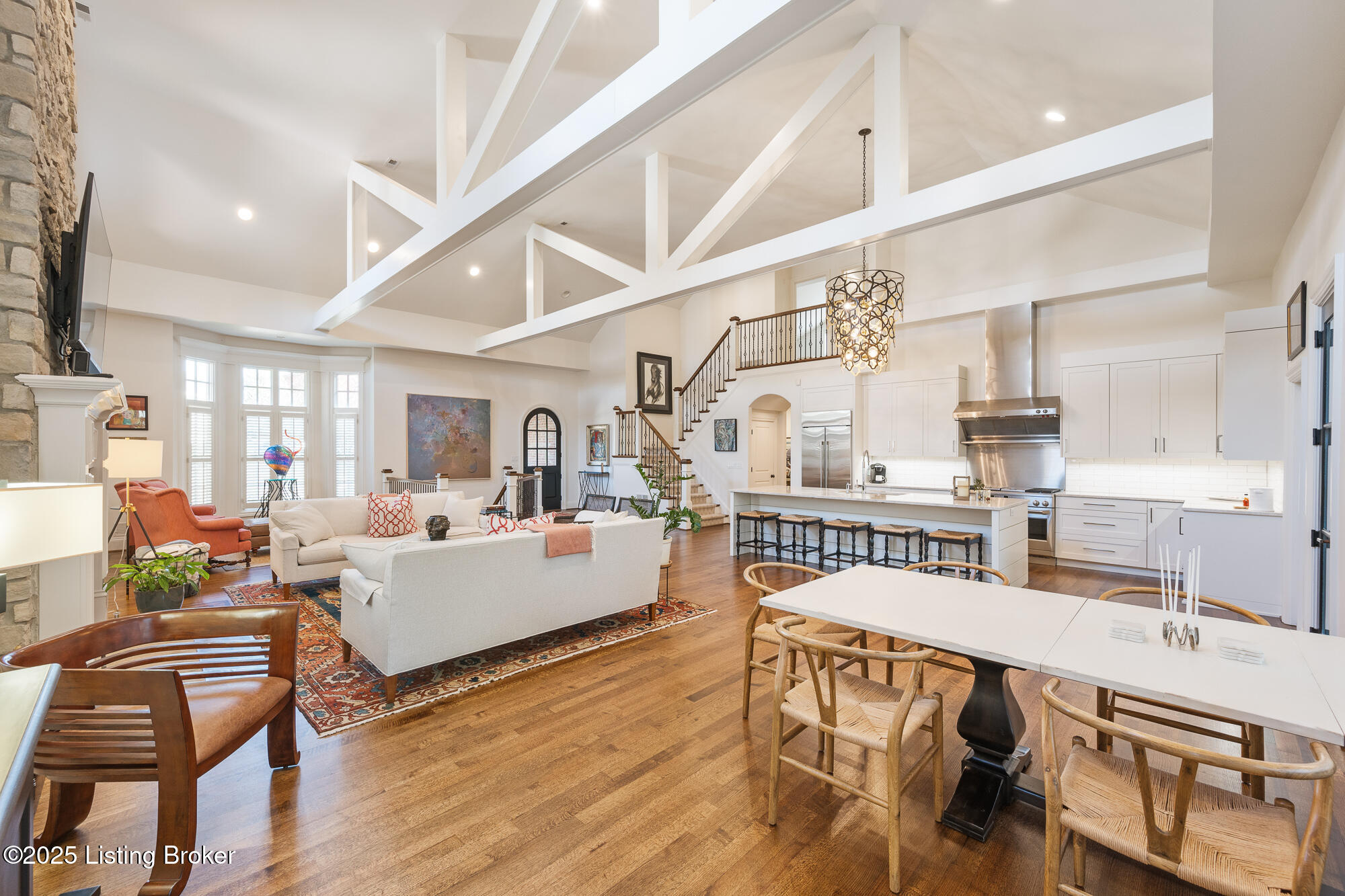 1428 Mockingbird Valley Green