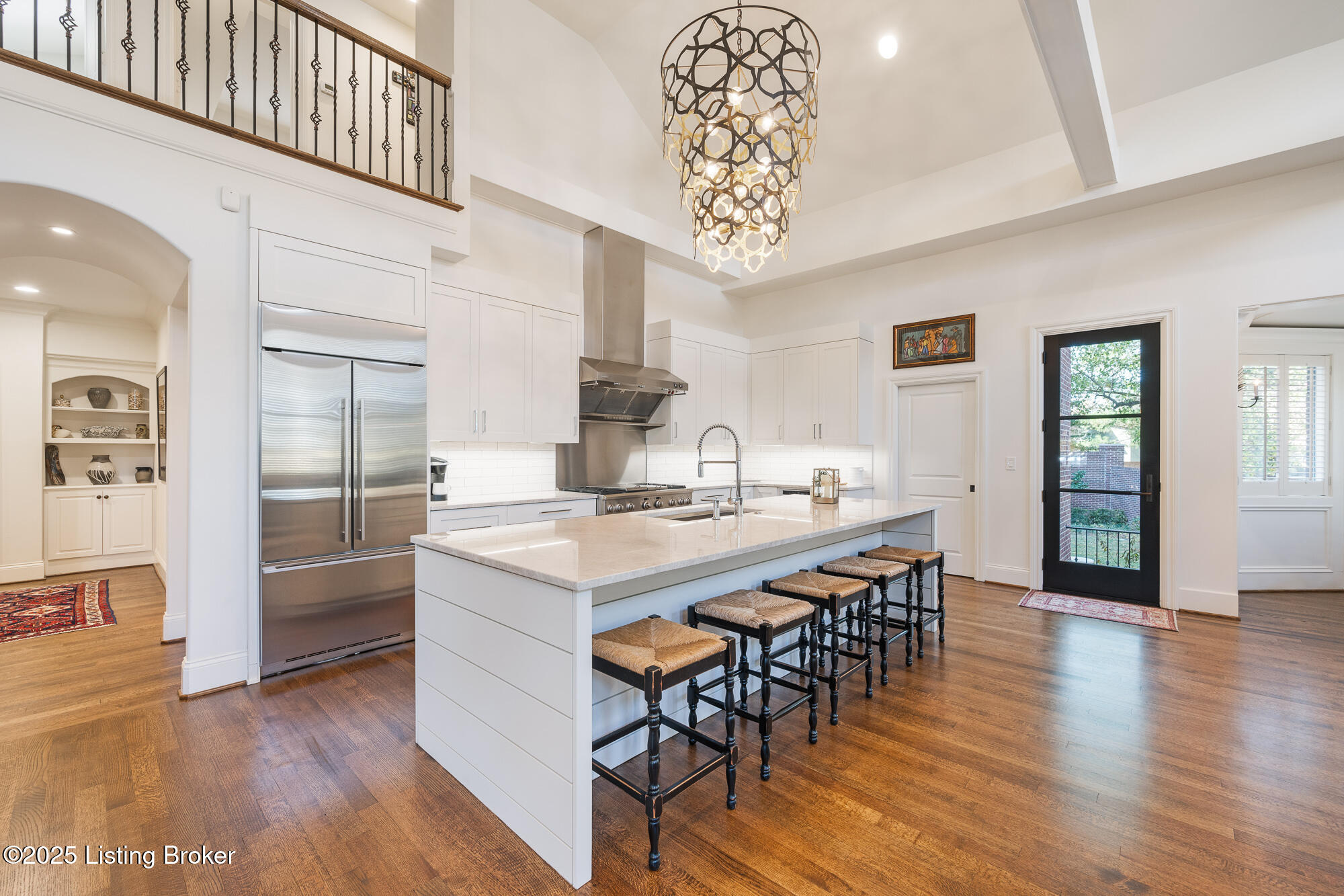 1428 Mockingbird Valley Green