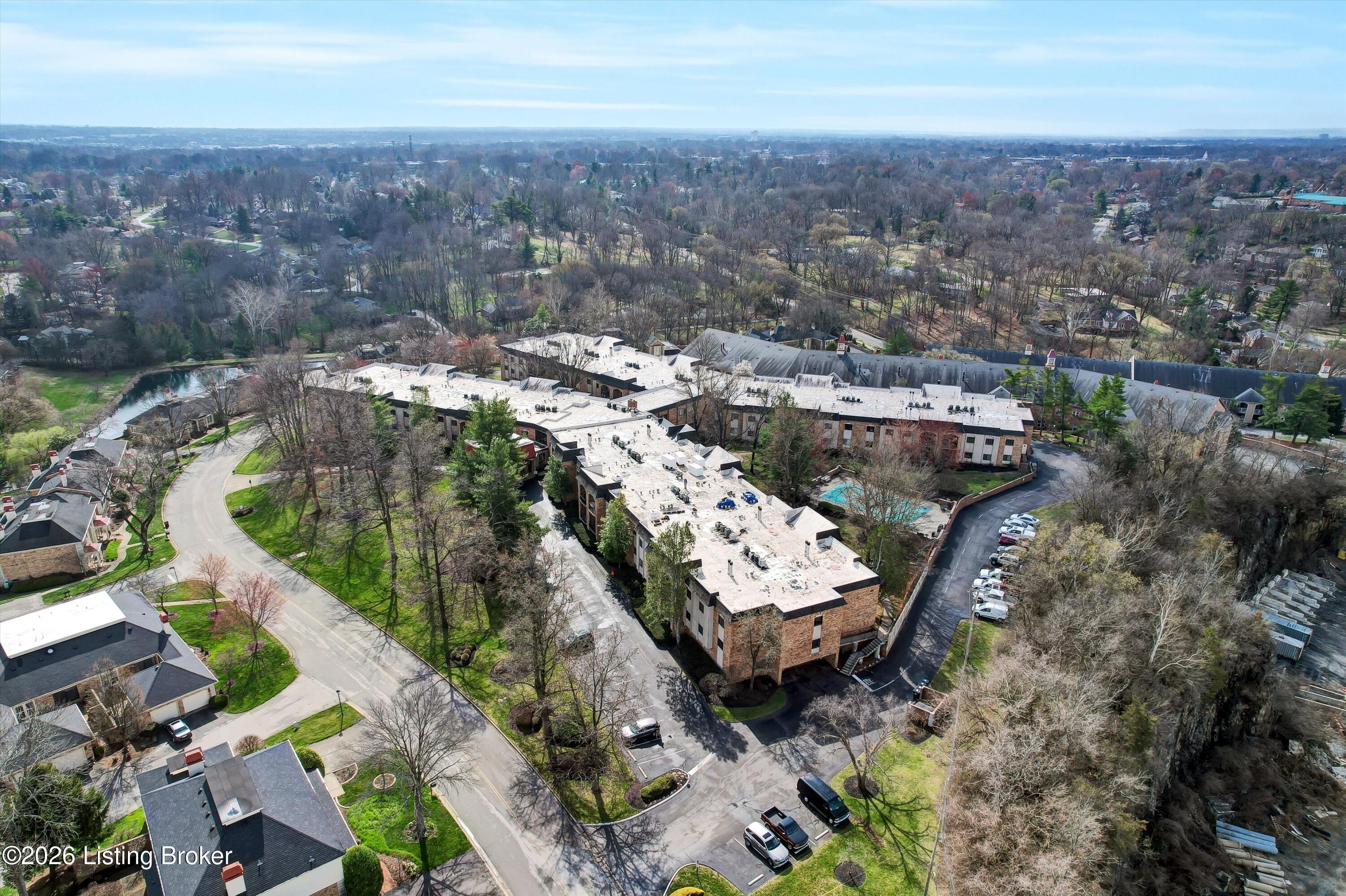 5800 Coach Gate Wynde APT 321