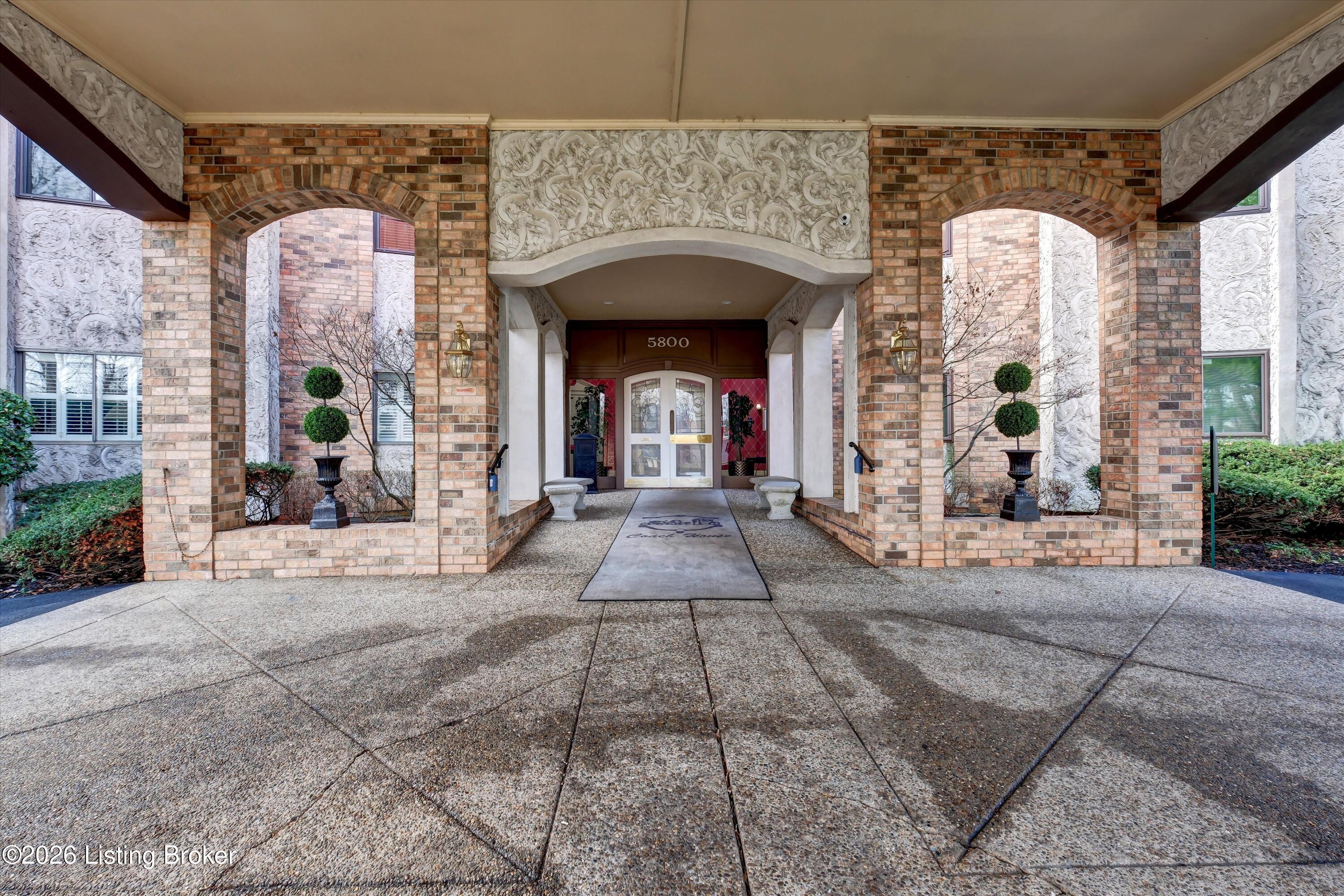 5800 Coach Gate Wynde APT 321