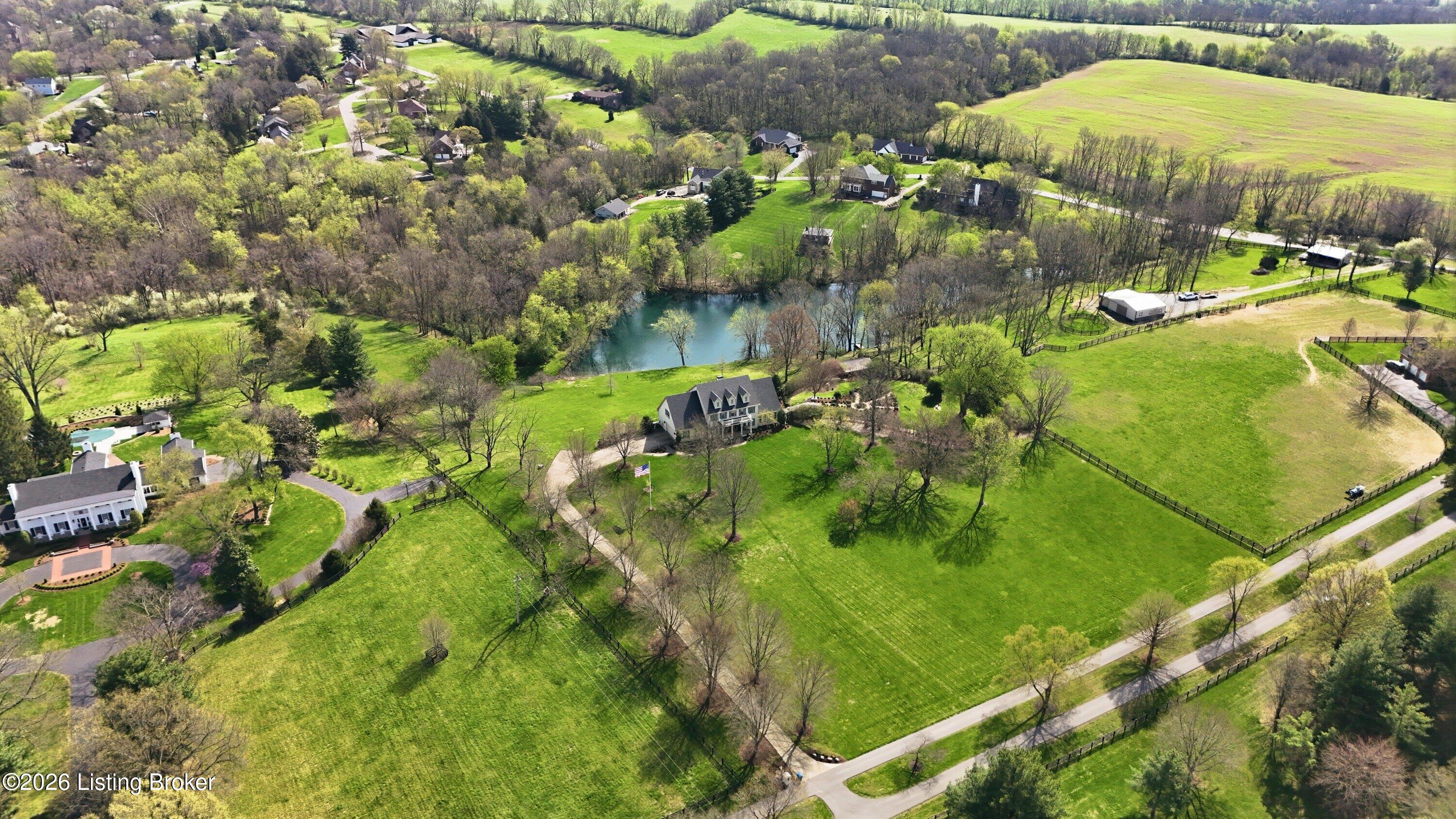2013 Goshen Ln