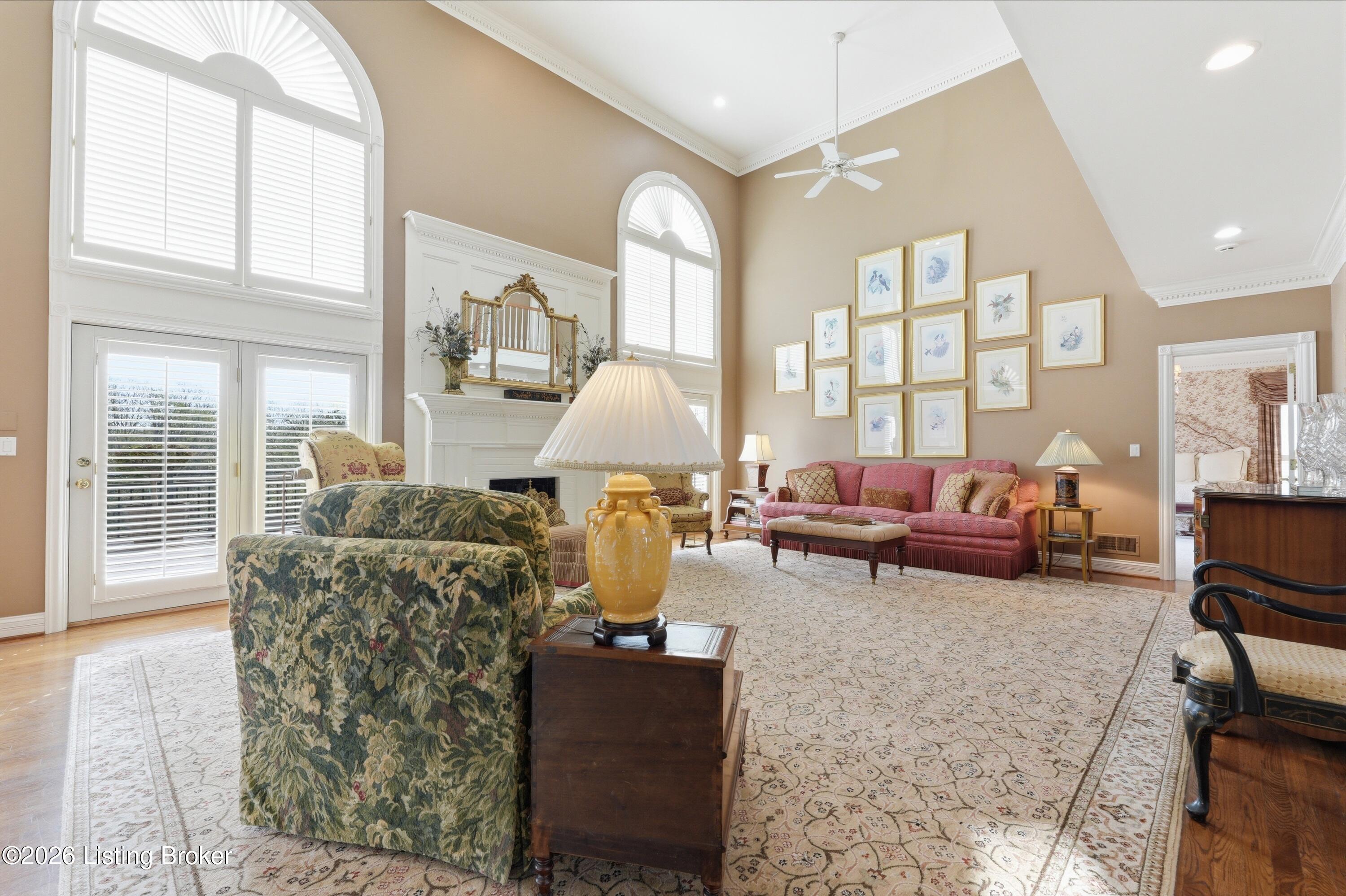 2013 Goshen Ln