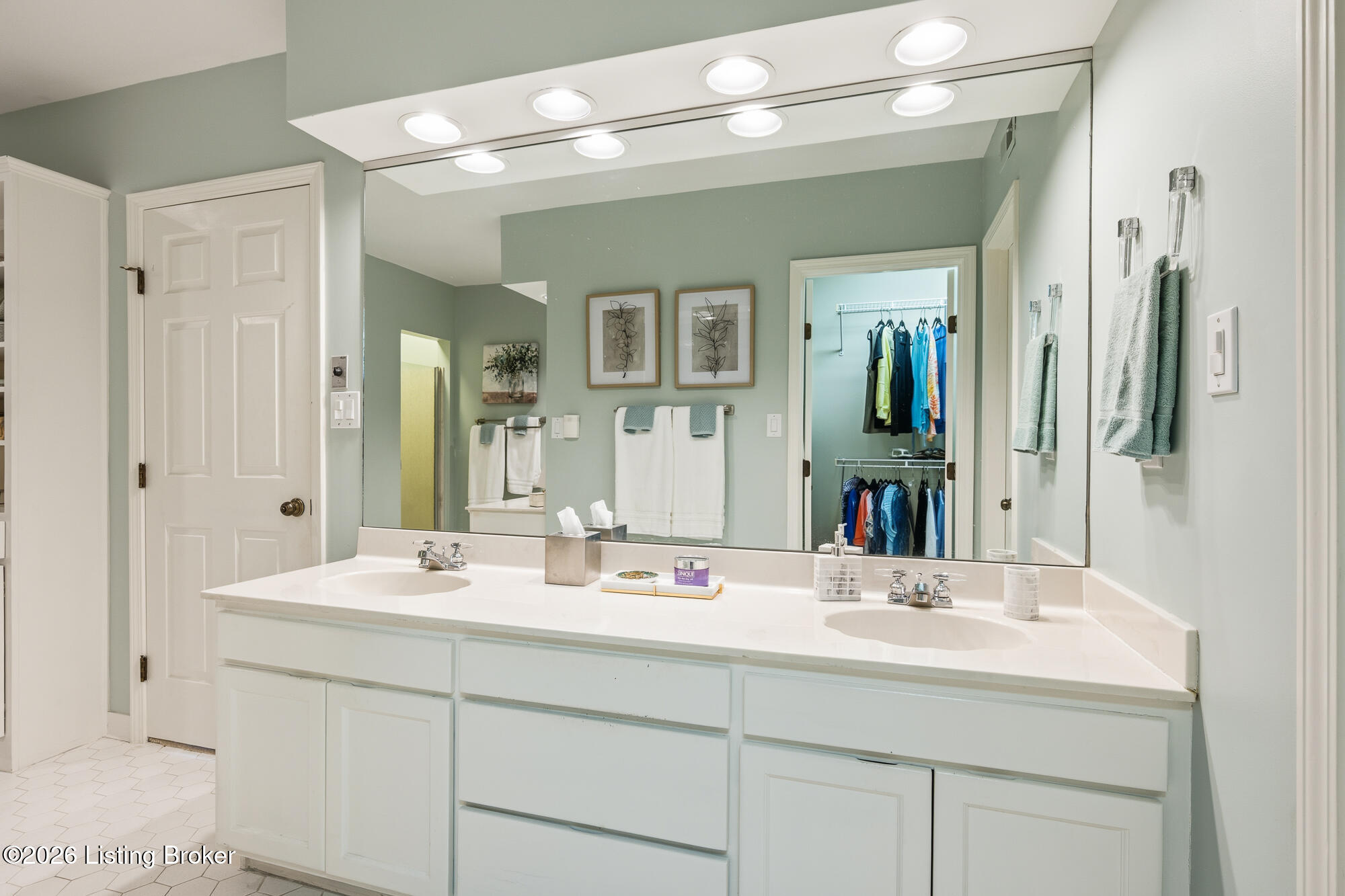 5601 Coach Gate Wynde APT 34