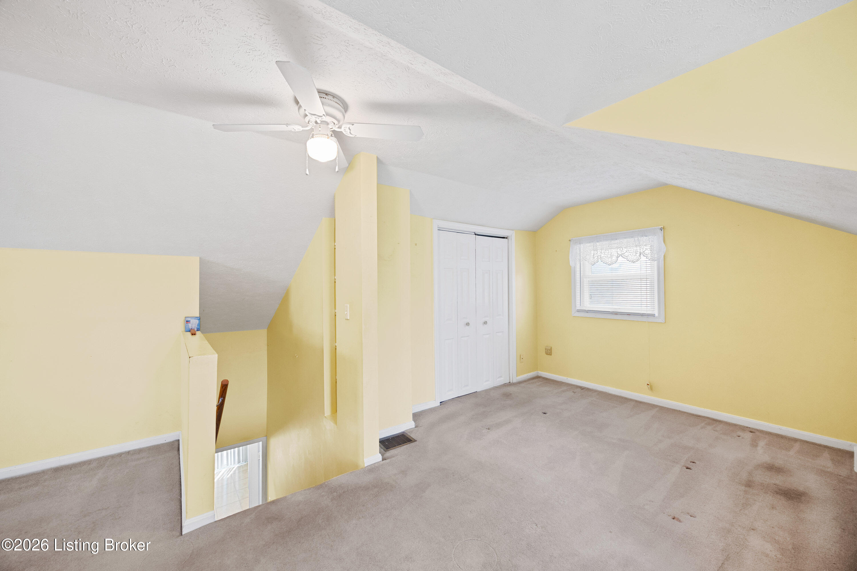 830 Clarks Ln