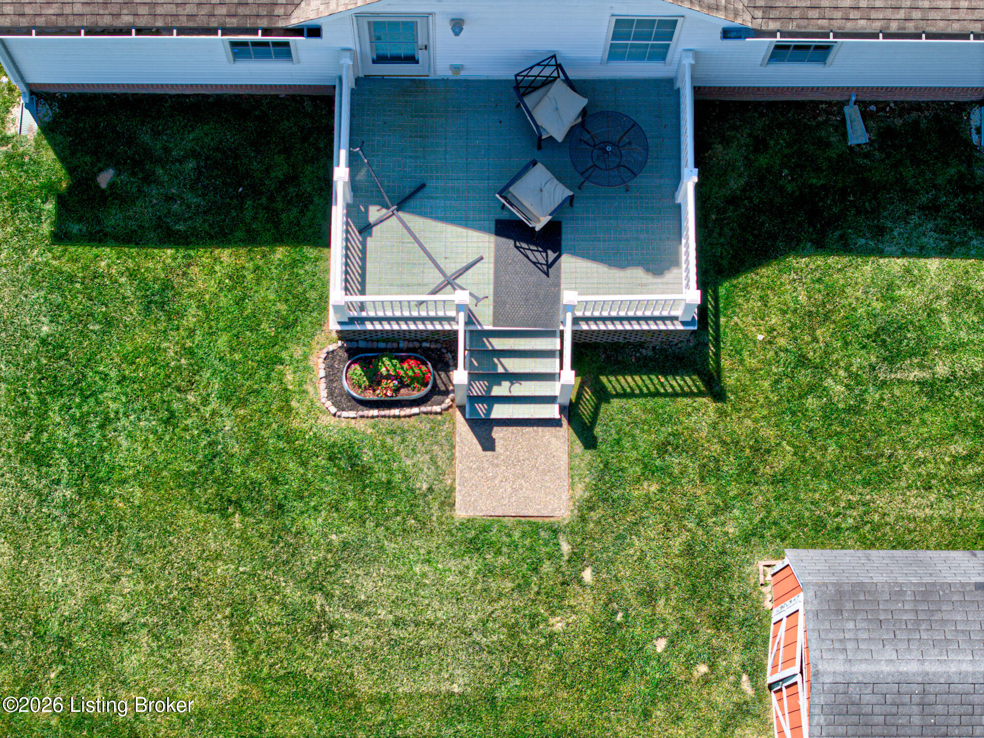 580 Catalpa Ln
