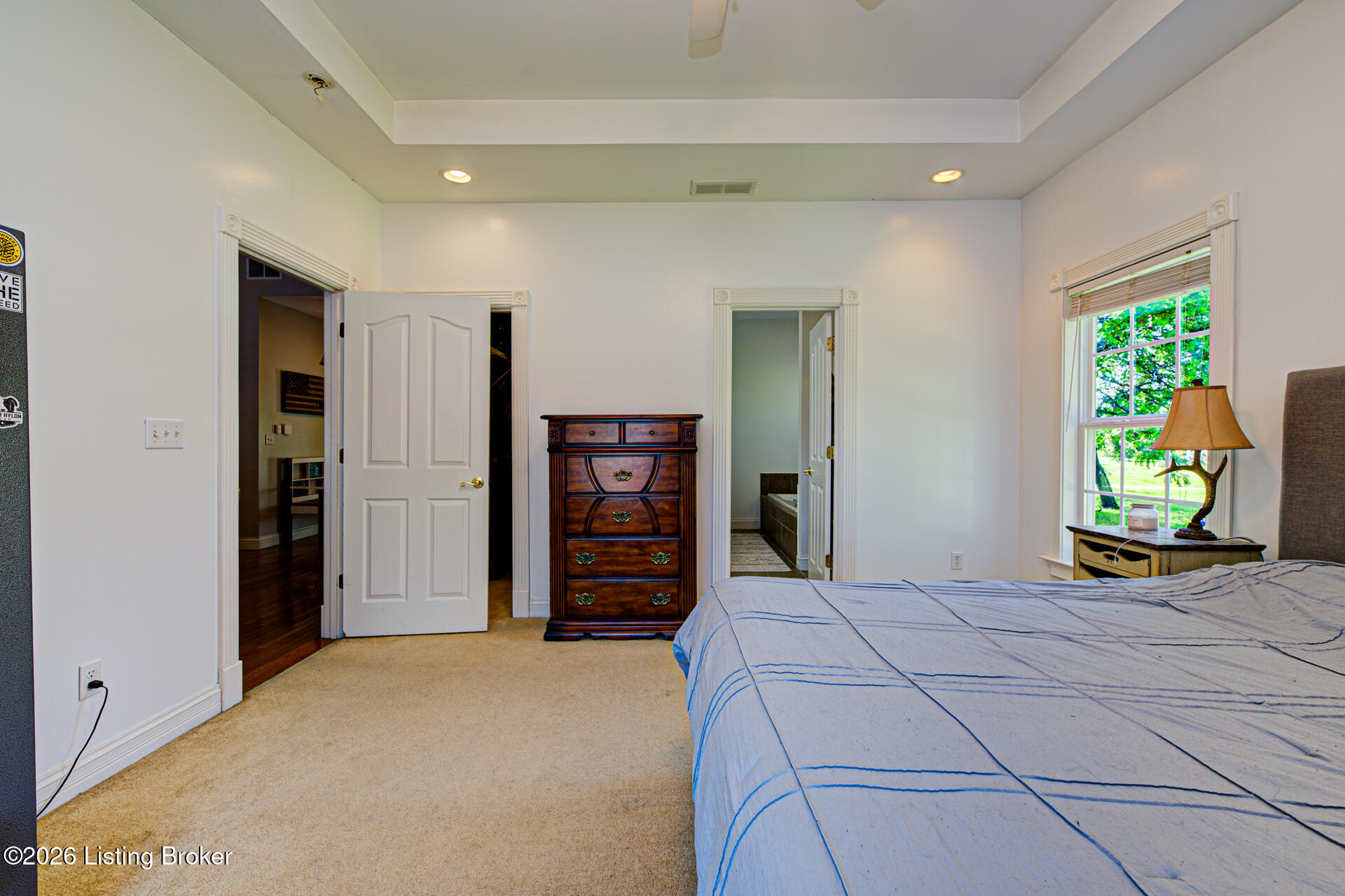 580 Catalpa Ln