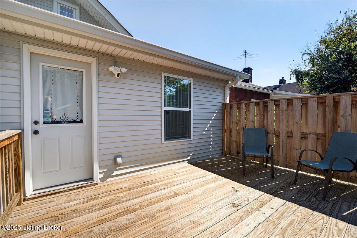 218 Cornell Pl
