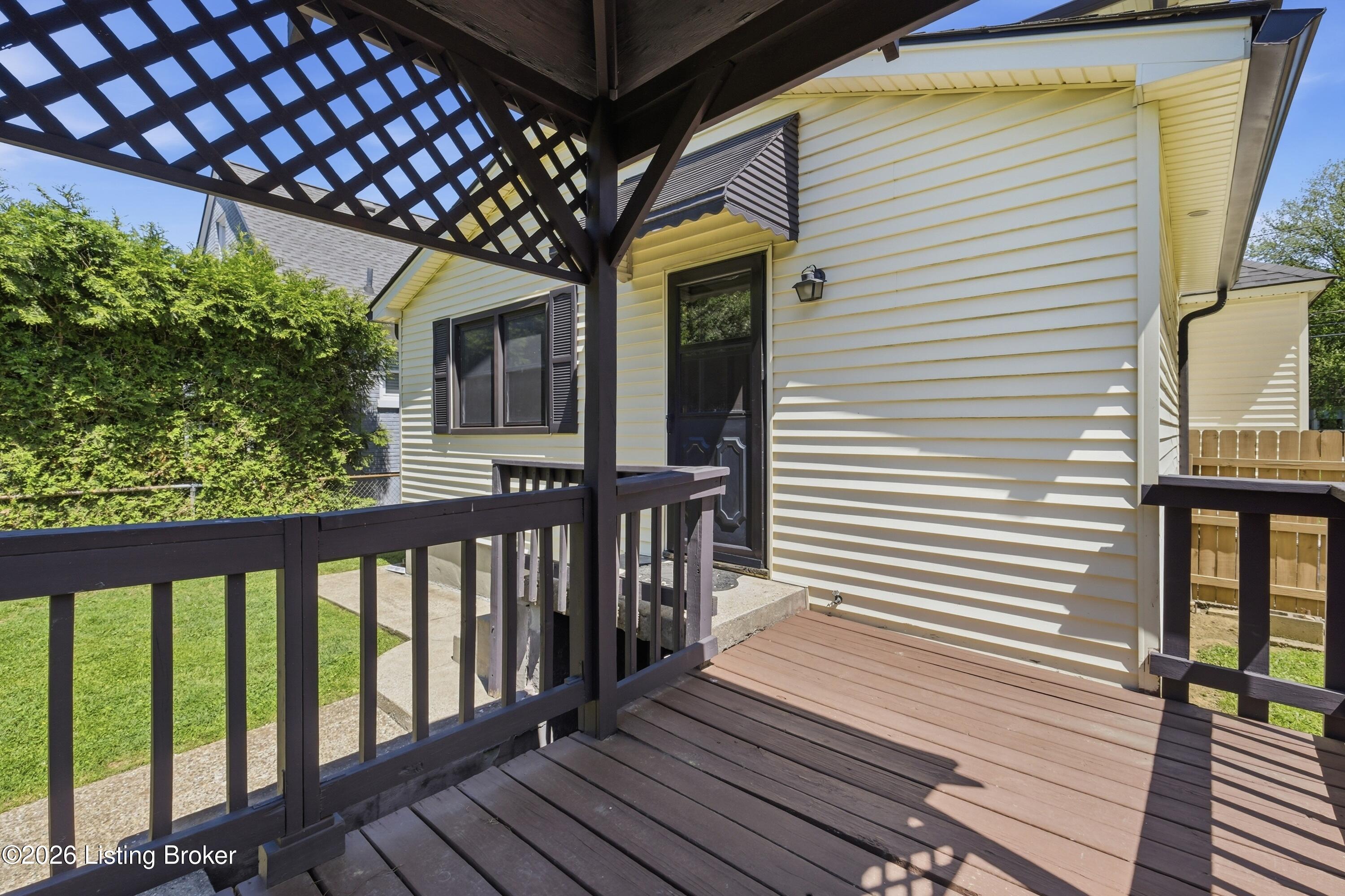 214 McCready Ave