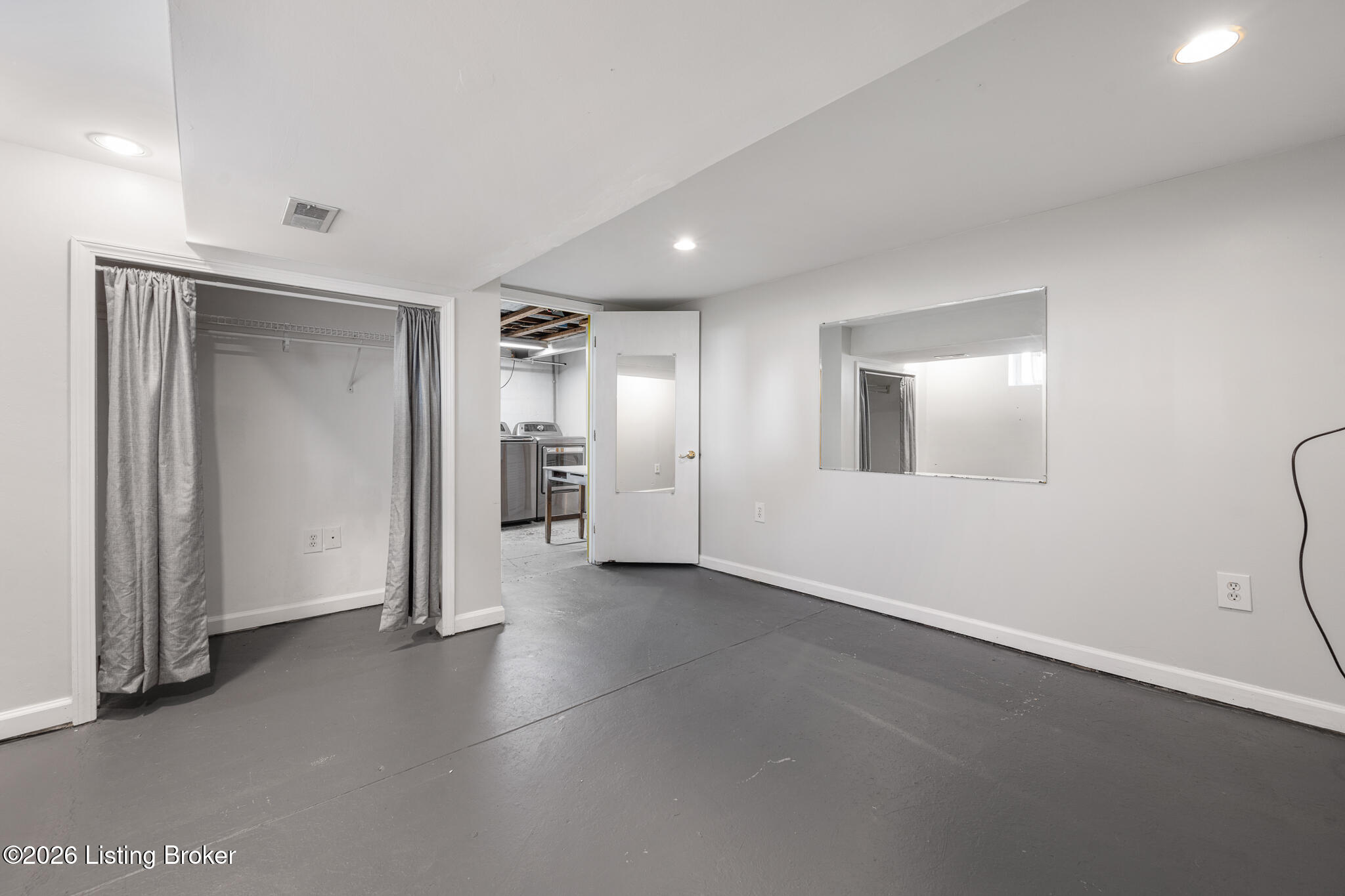 3830 Massie Ave